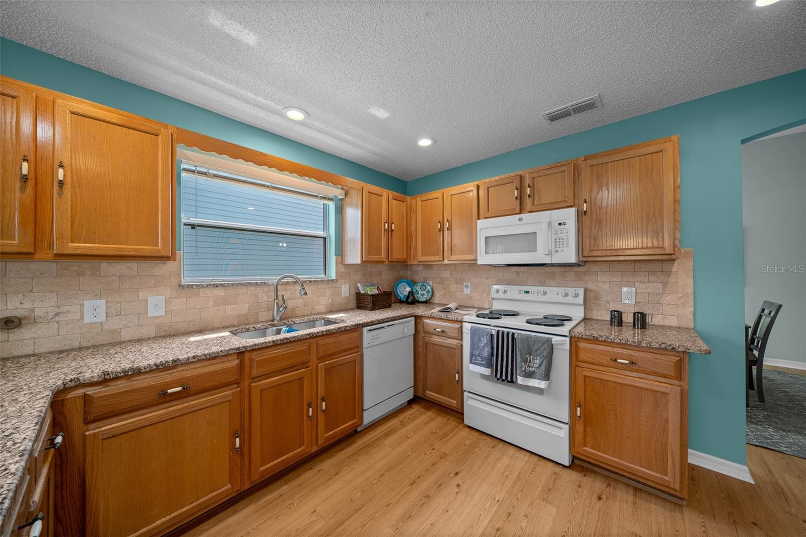 710 ANTONIA LANE