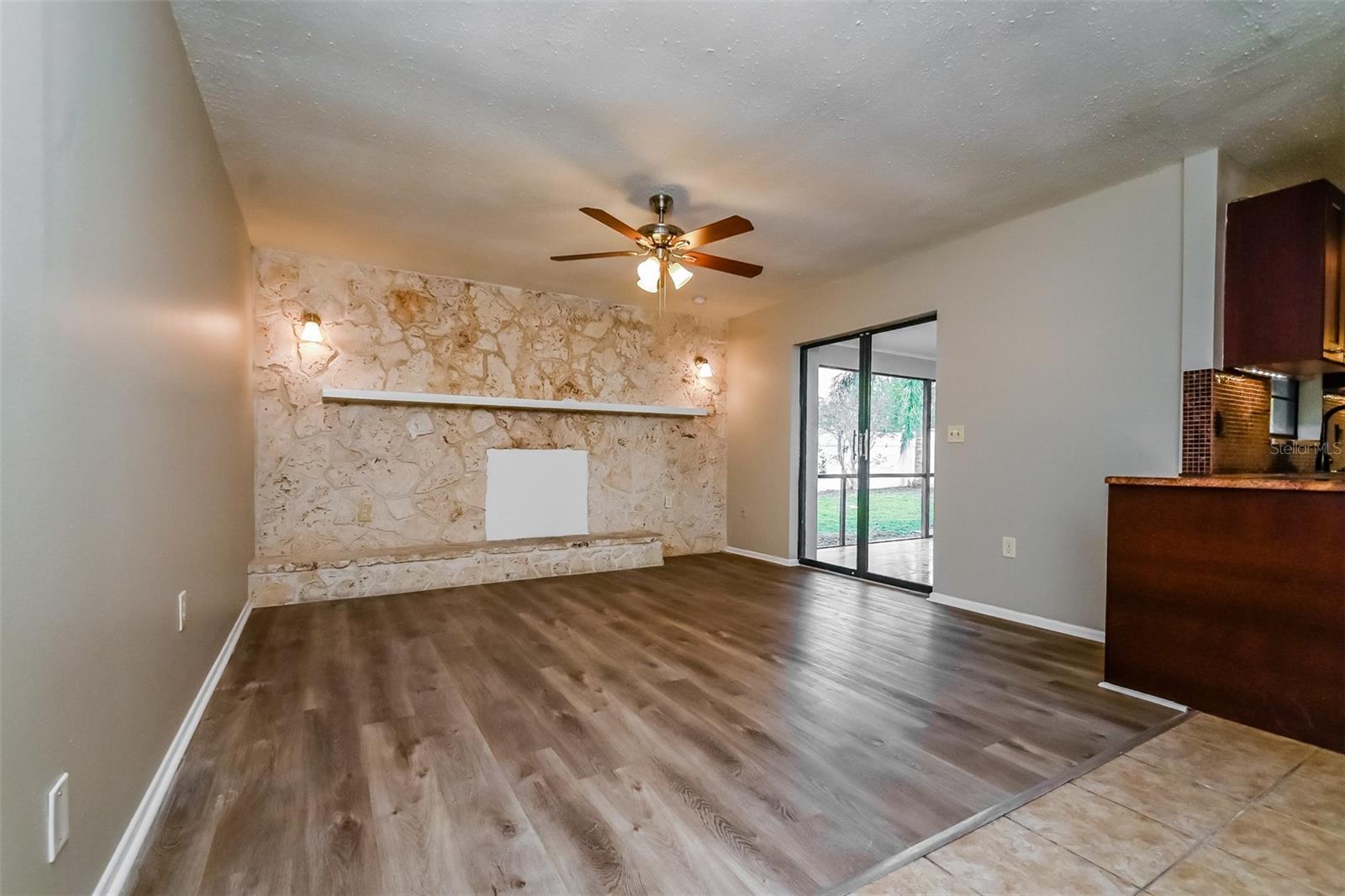 UNIVERSITY PINES - Residential