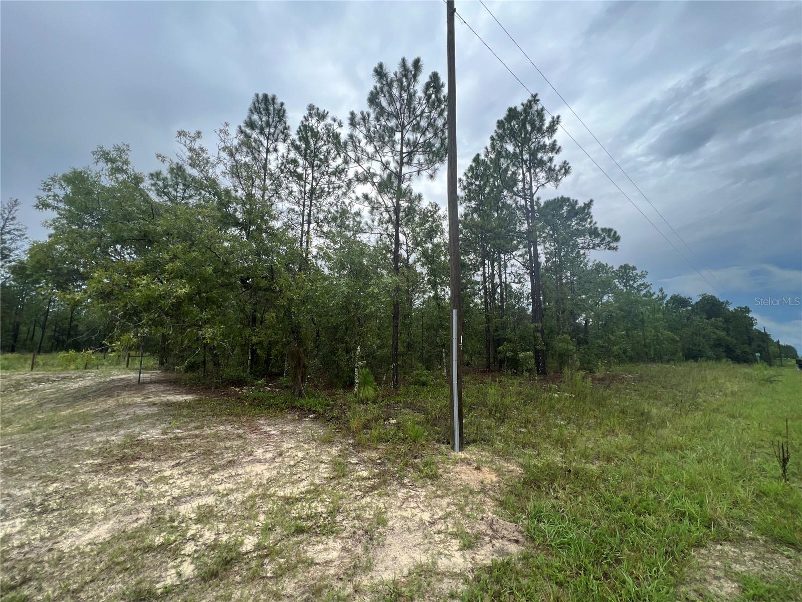 ROLLING HILLS UN 03 - Land