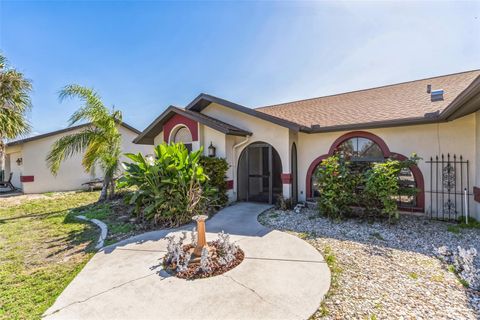 A home in PORT CHARLOTTE