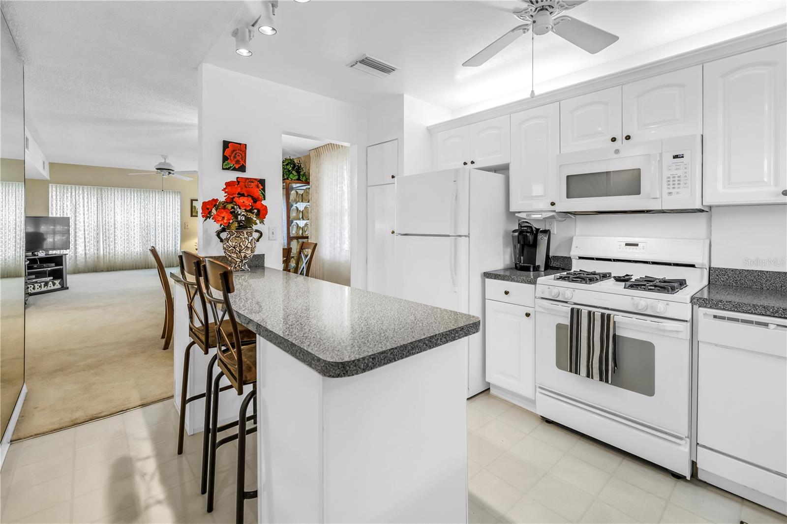 LONG BAYOU - Residential