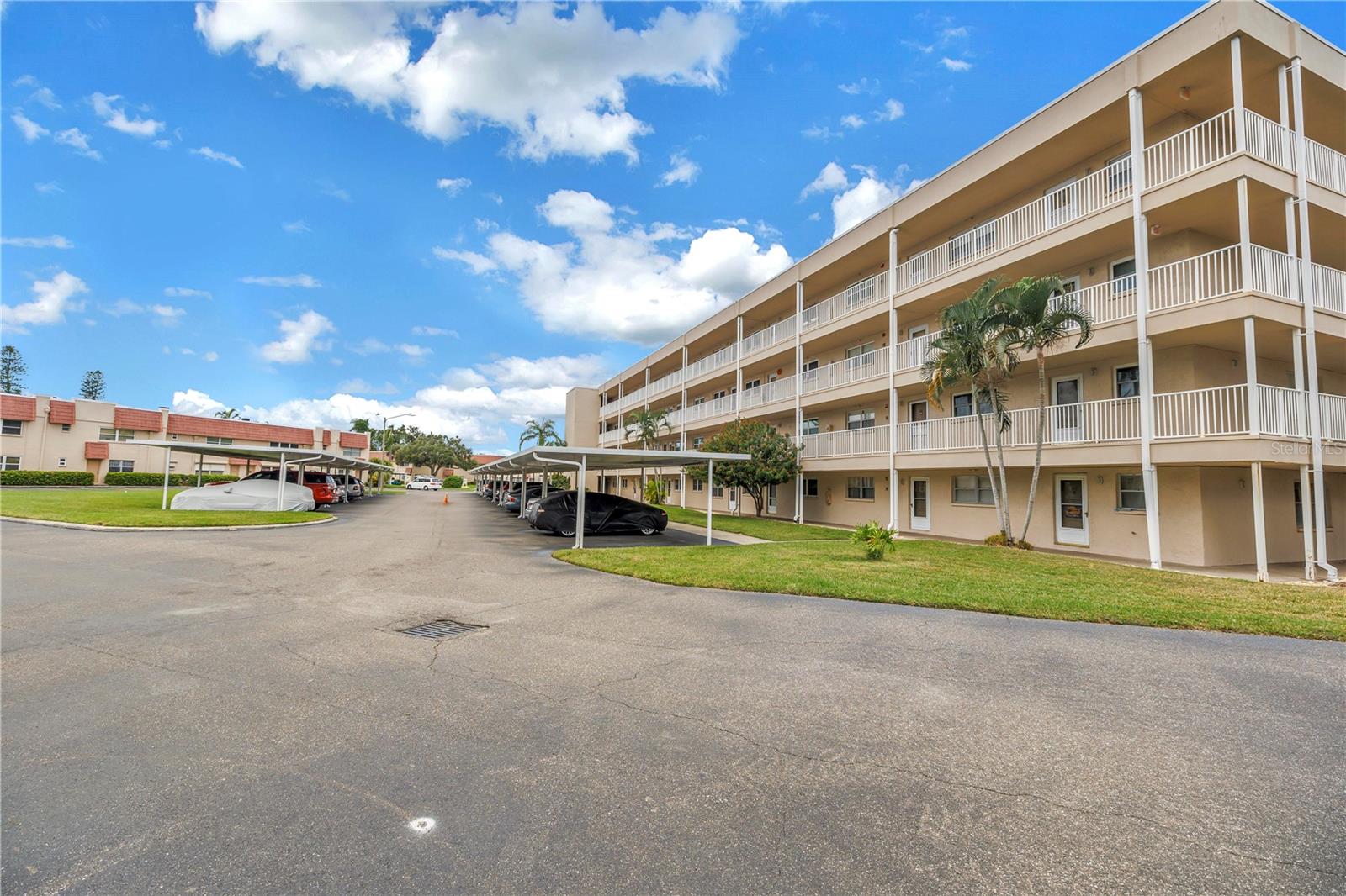 LONG BAYOU - Residential