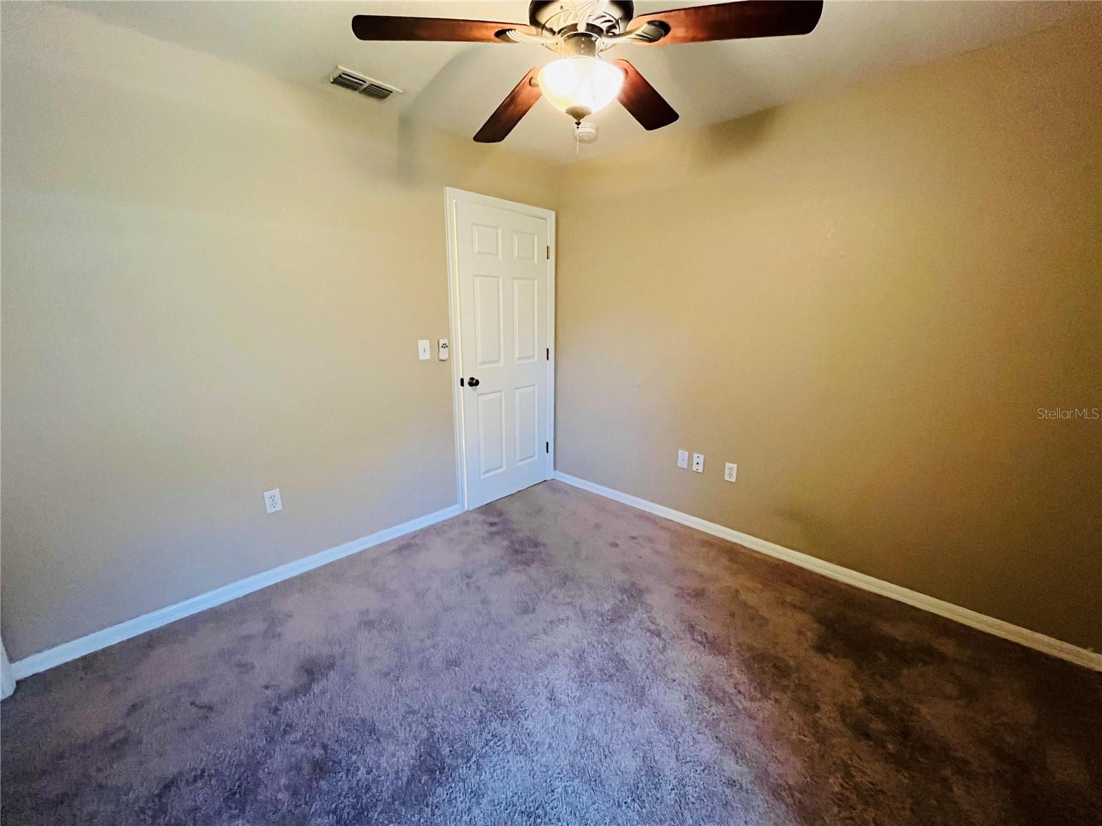 EAST MULBERRY OR A F FLETCHERS ADD - Residential Lease