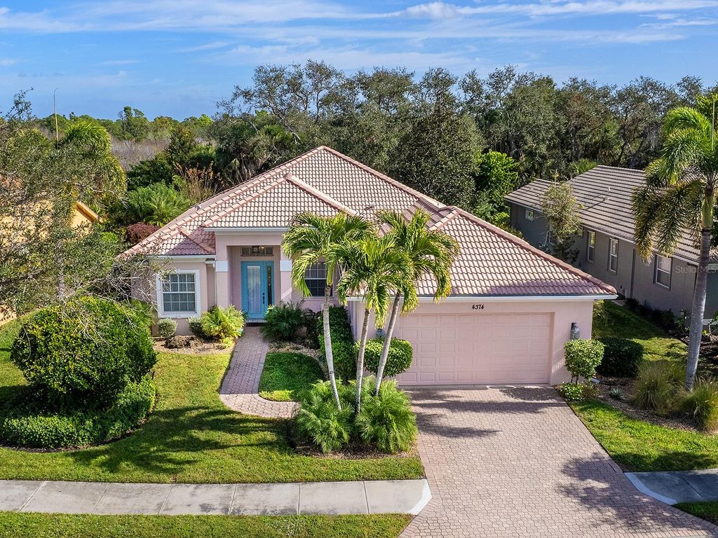 Photo of 4374 Via Del Villetti Drive, Venice, FL 34293 (MLS # N6142056)