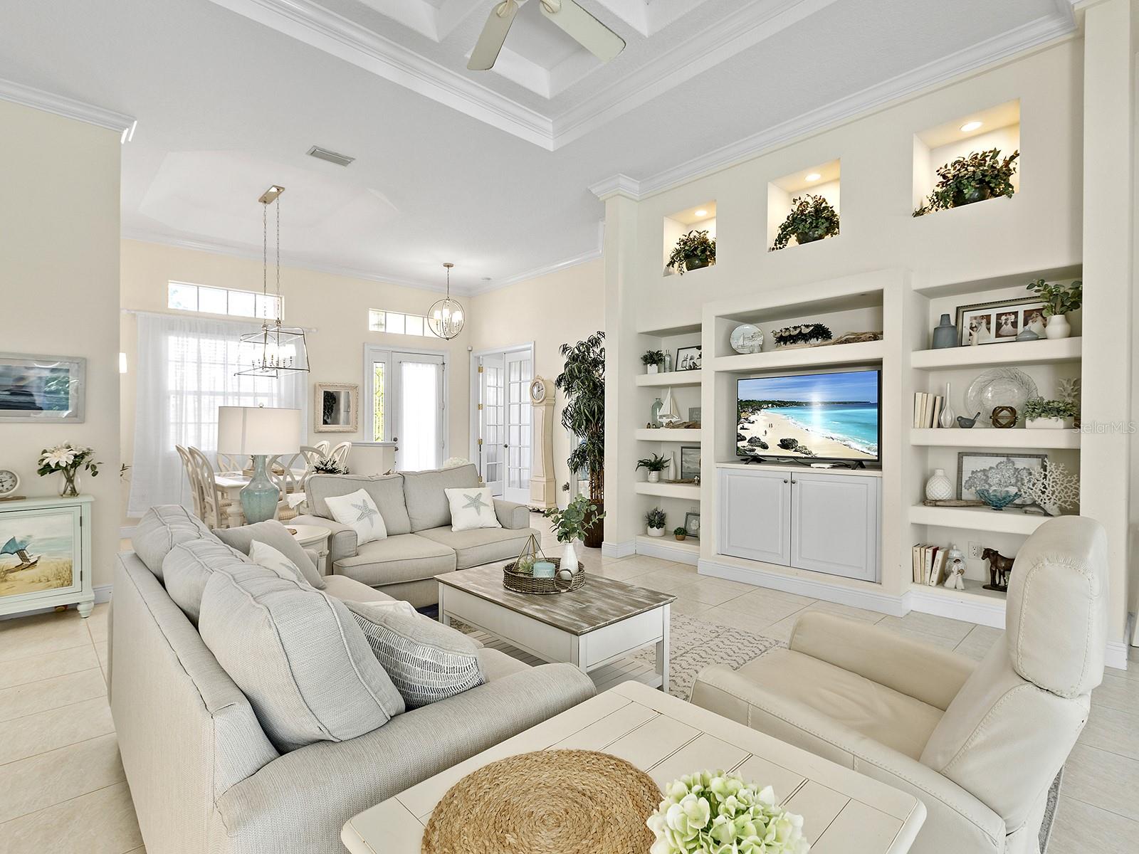 VENETIA PH 4 - Residential