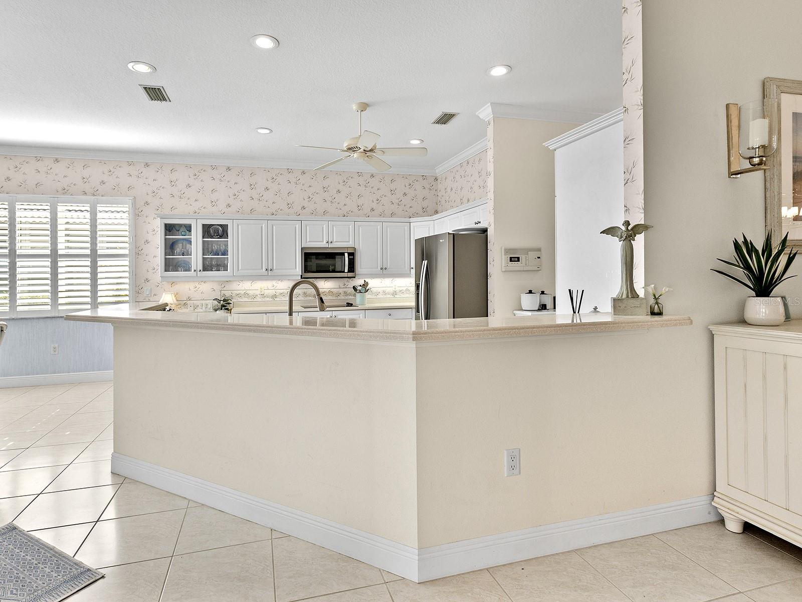 VENETIA PH 4 - Residential