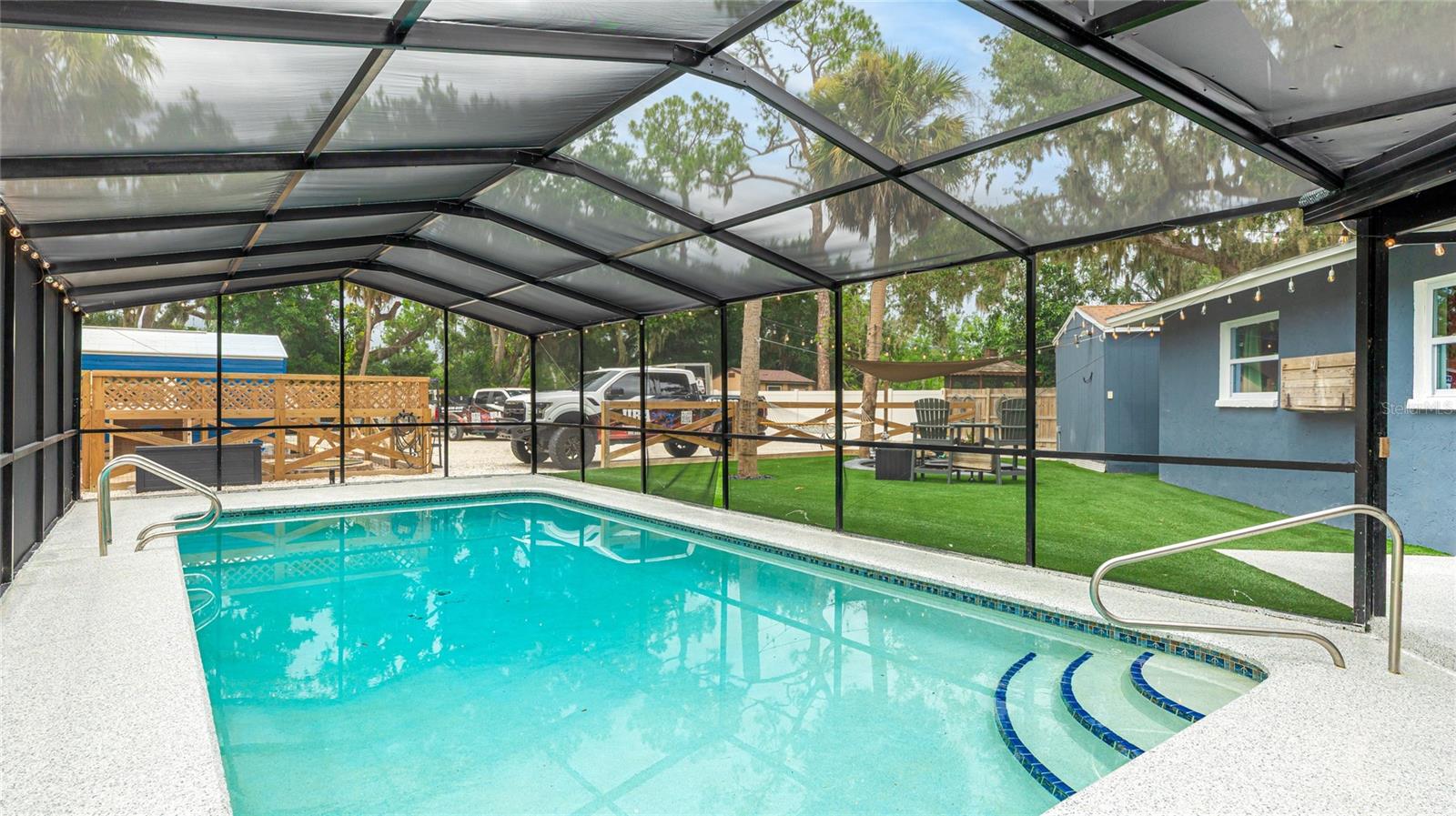 3200 SPAINWOOD DRIVE