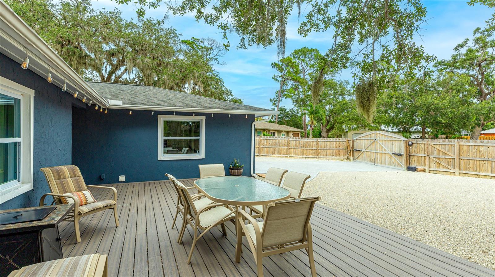 RIDGEWOOD ESTATES 18TH ADD - Residential