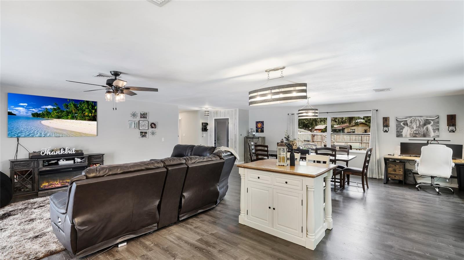 RIDGEWOOD ESTATES 18TH ADD - Residential