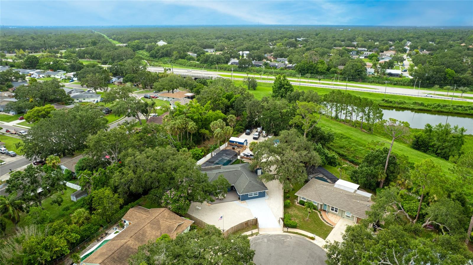 RIDGEWOOD ESTATES 18TH ADD - Residential