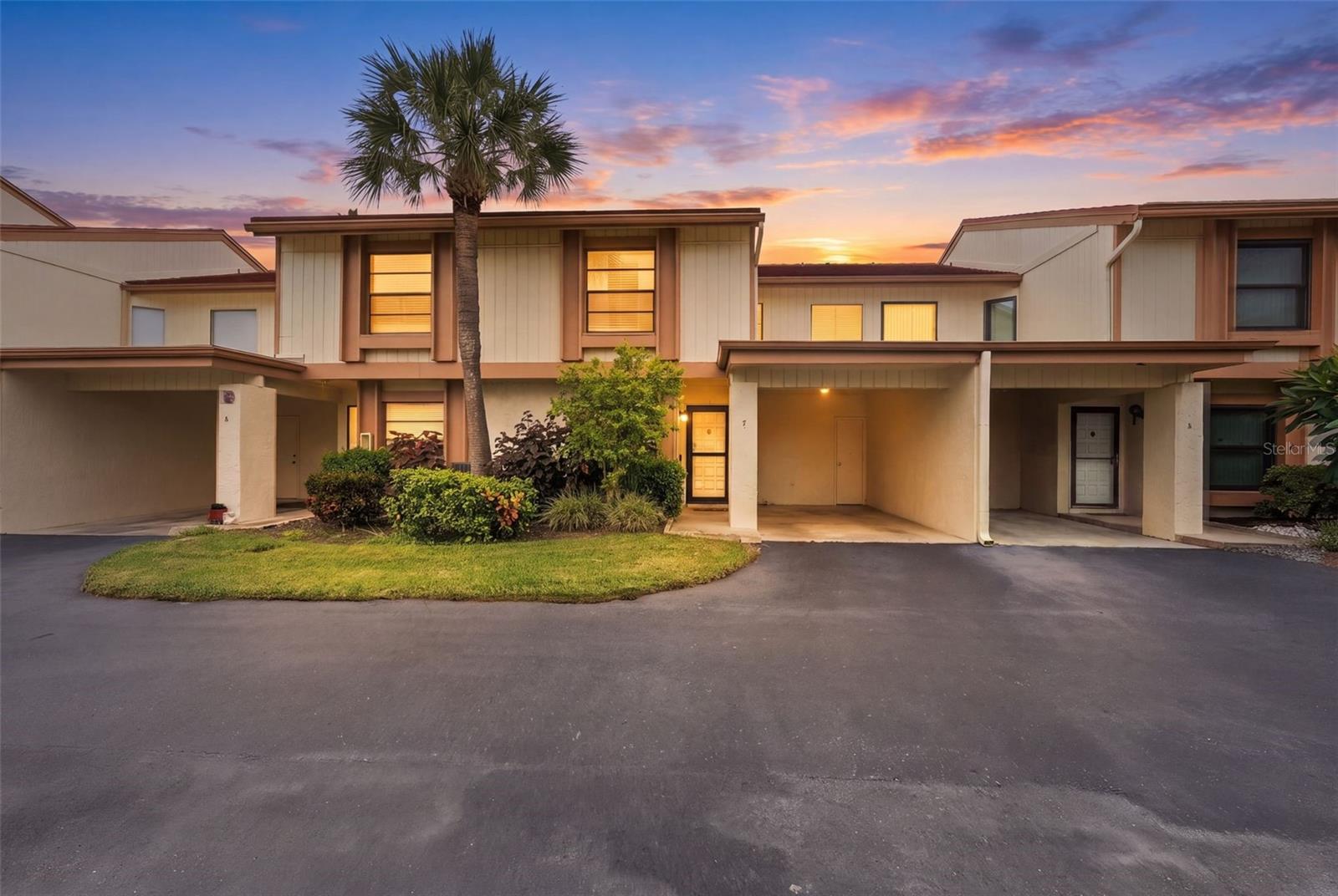 6140 SUN BOULEVARD 7
