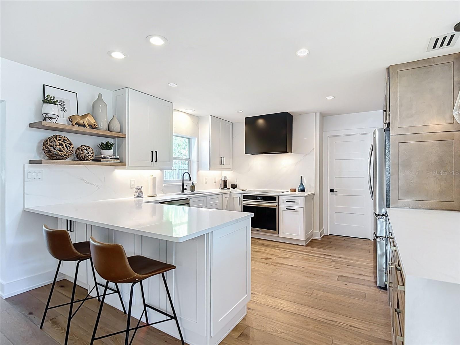 HENDERSON BEACH - Residential Lease
