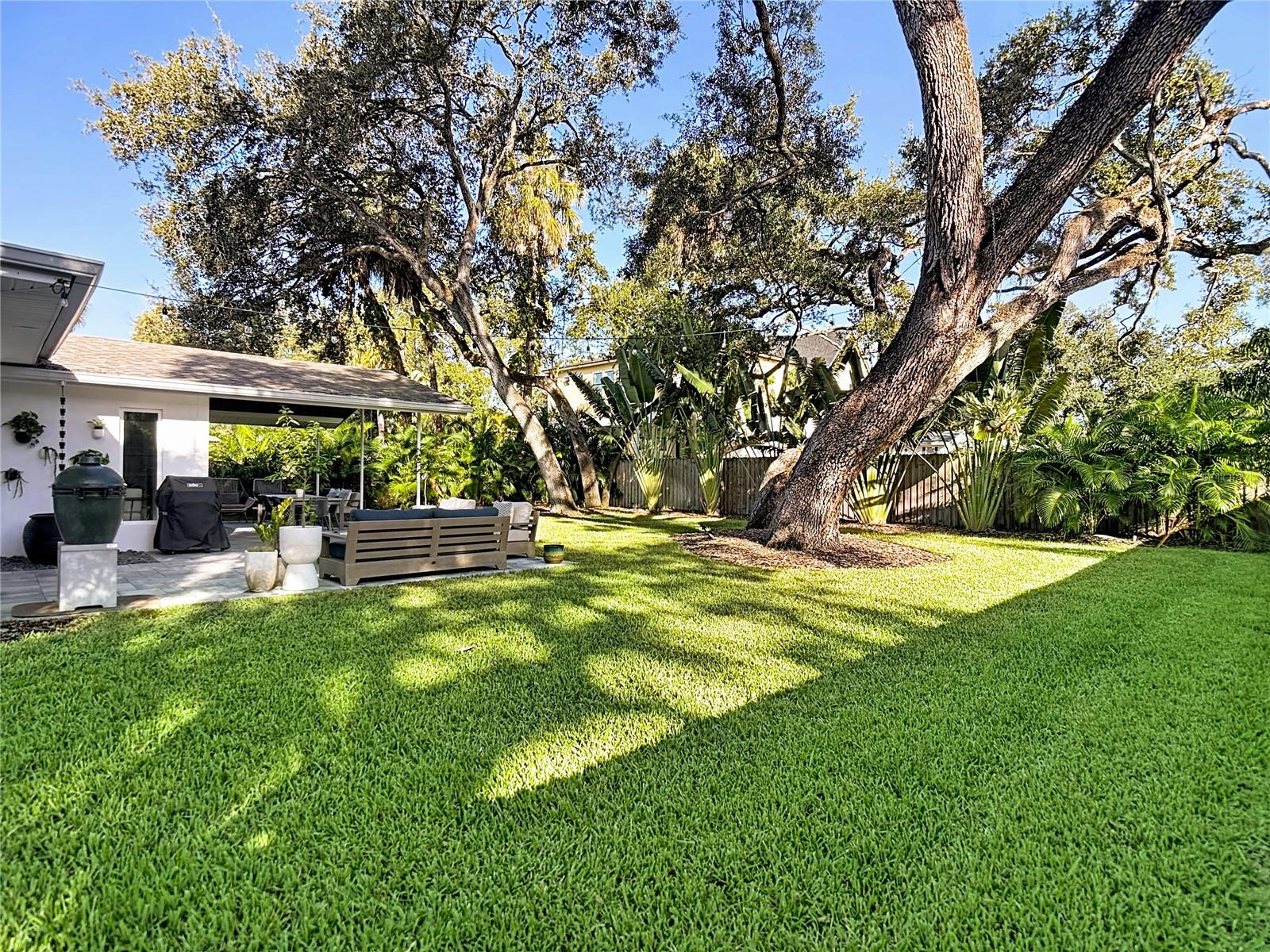 HENDERSON BEACH - Residential Lease