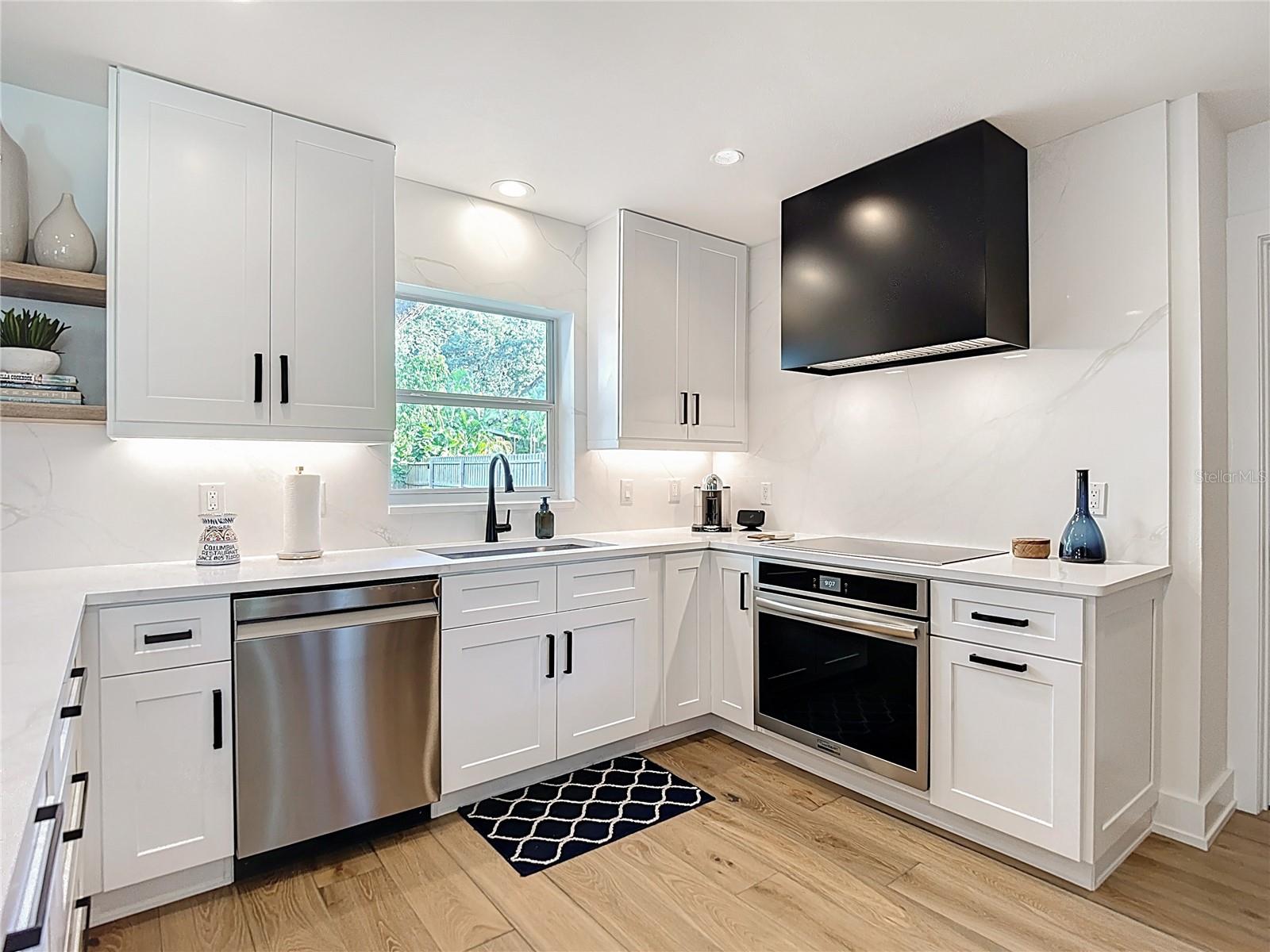 HENDERSON BEACH - Residential Lease