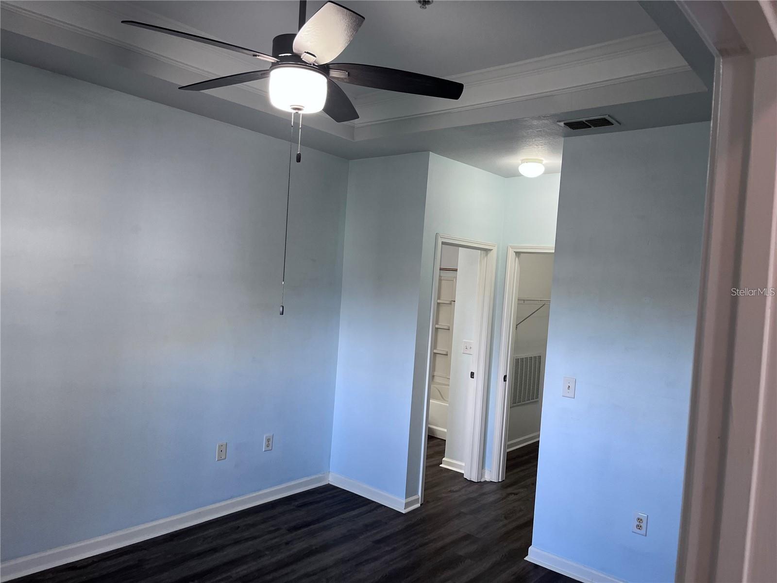 THE PALMS OF CORTEZ - Residential Lease