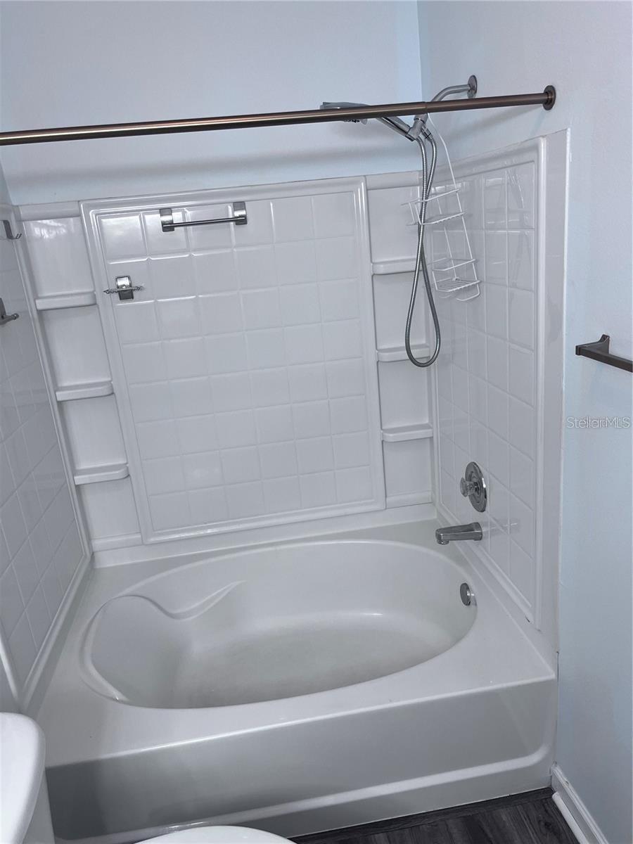 THE PALMS OF CORTEZ - Residential Lease