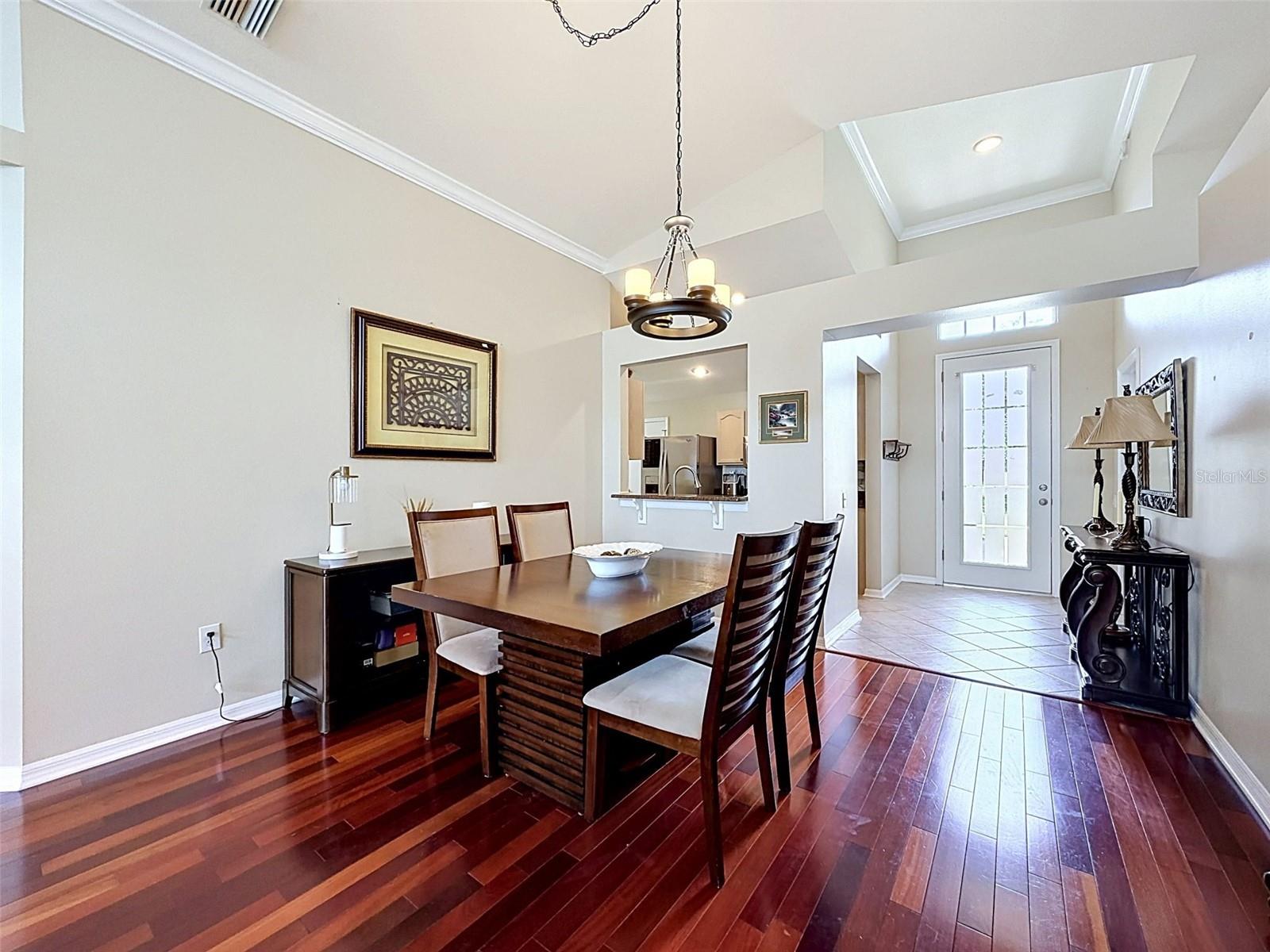 LEXINGTON OAKS PH 01 - Residential