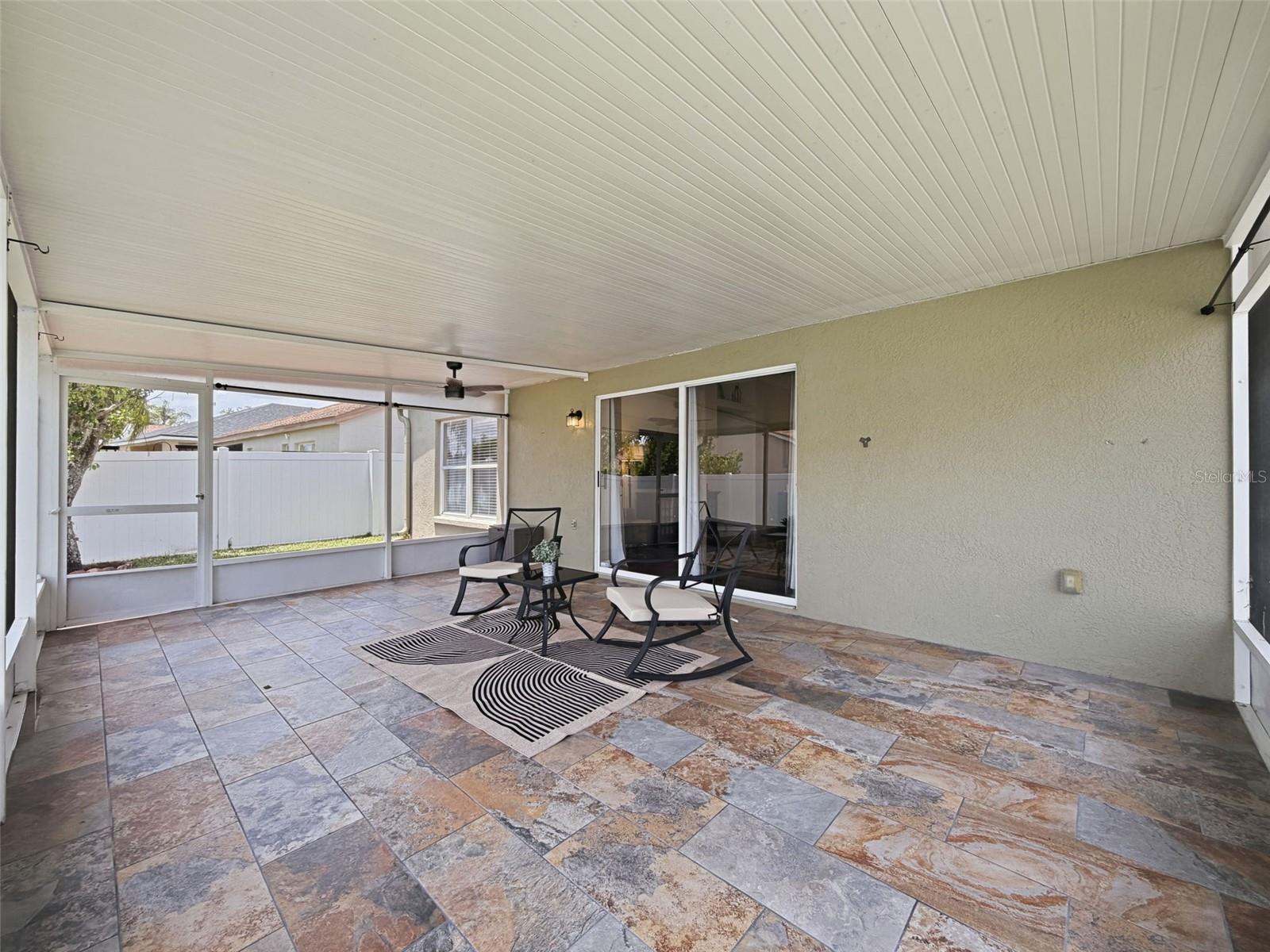 LEXINGTON OAKS PH 01 - Residential