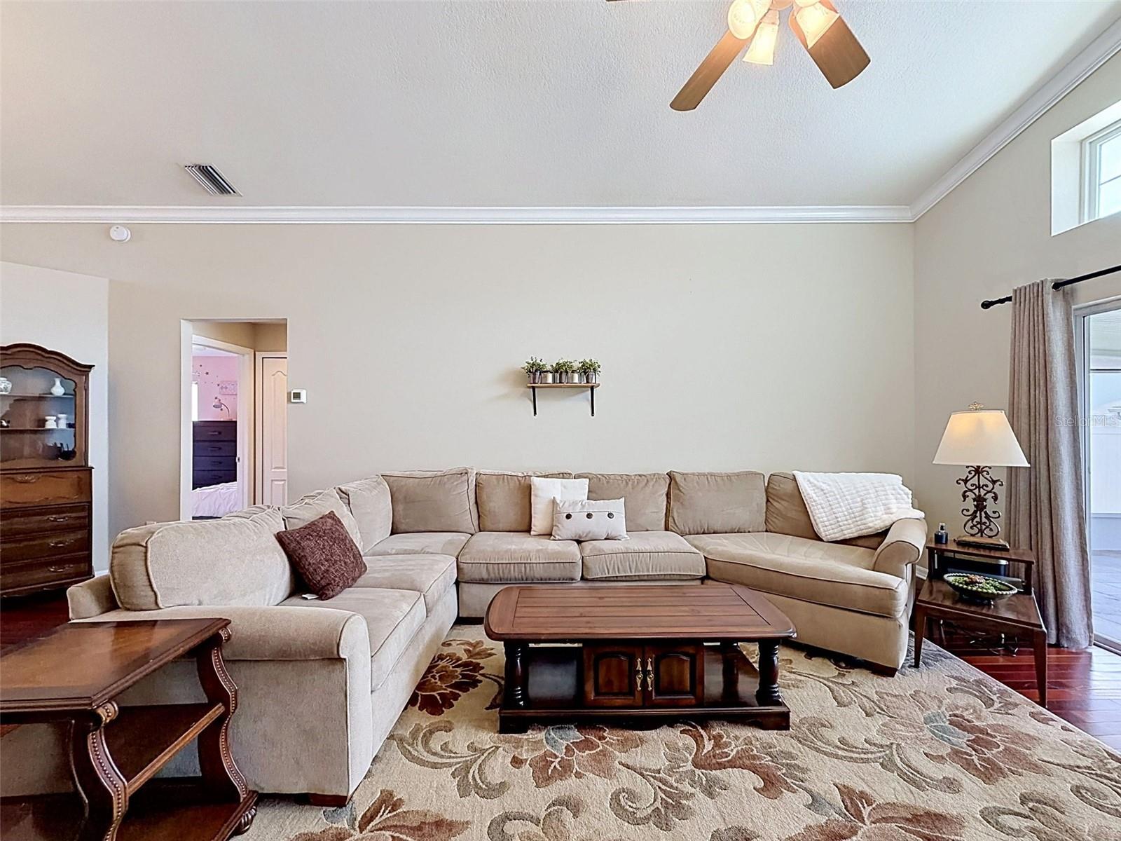 LEXINGTON OAKS PH 01 - Residential