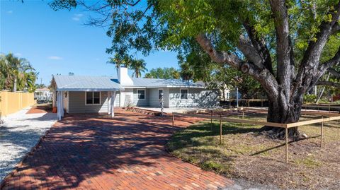 A home in SARASOTA