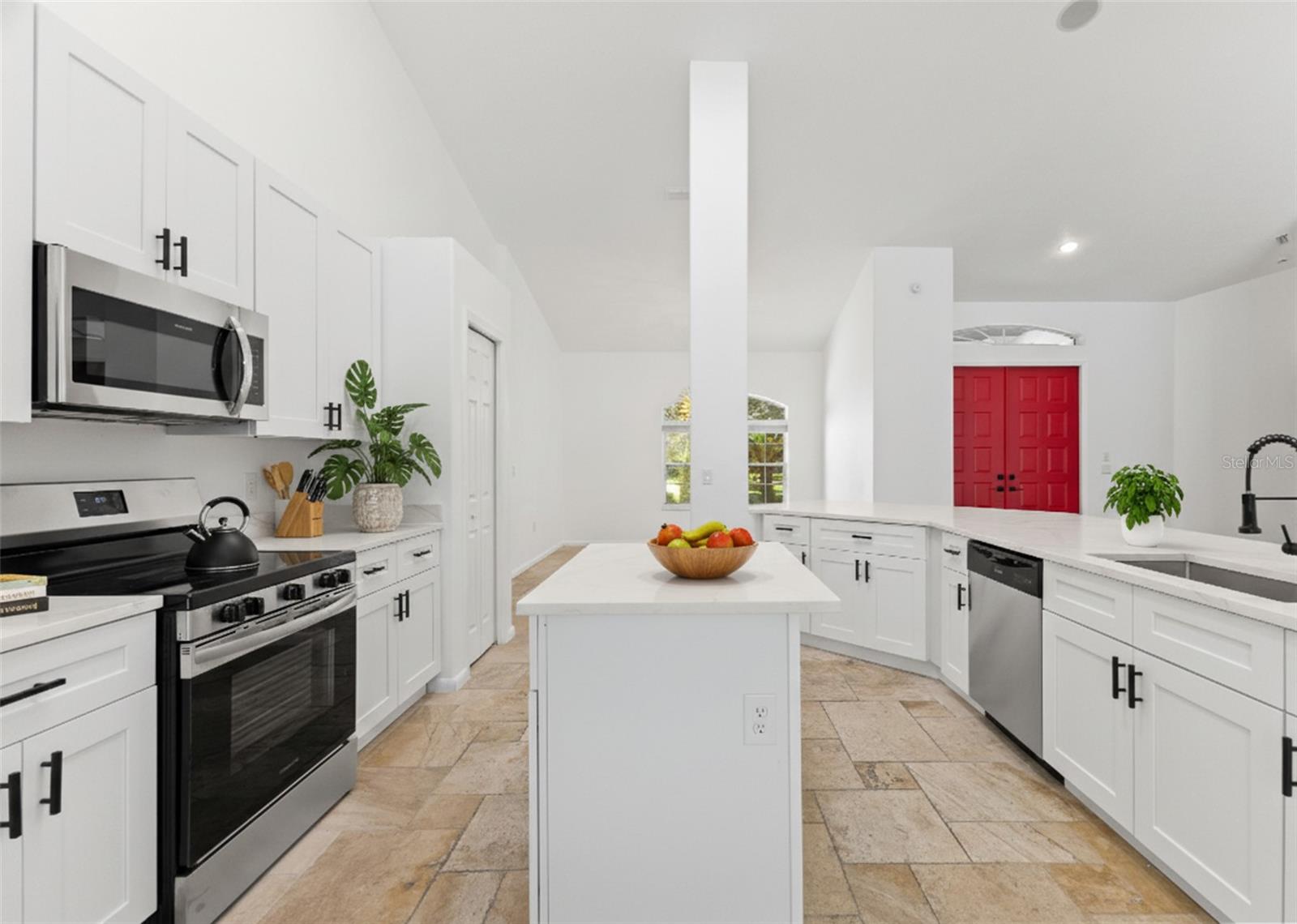 FAIRVIEW ESTATES - Residential