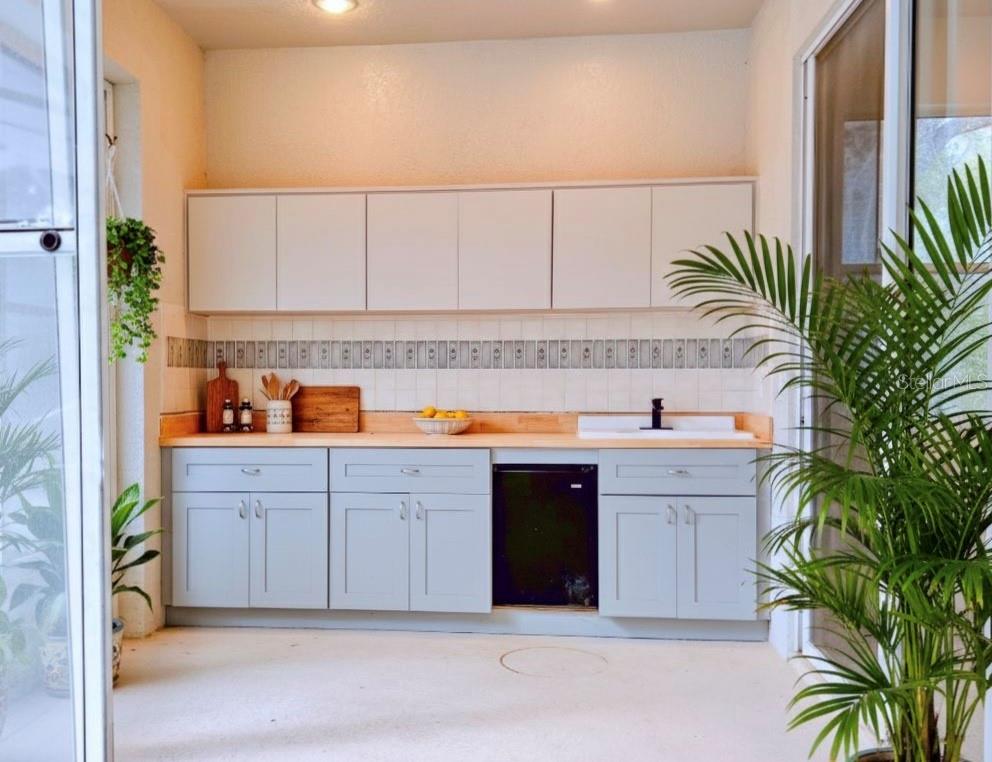 FAIRVIEW ESTATES - Residential