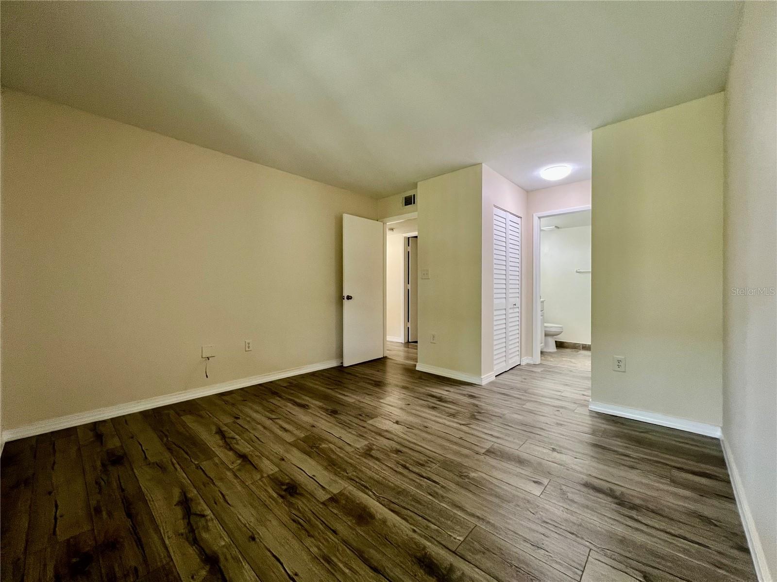 MEADOWLAKE PALM HARBOR CONDO - Residential Lease
