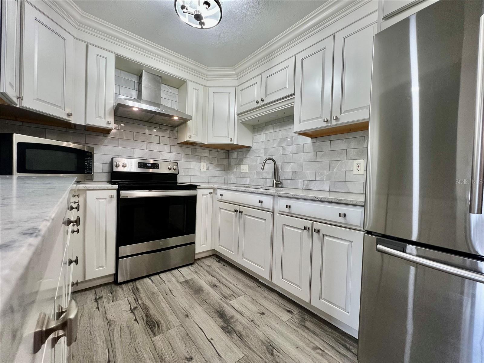MEADOWLAKE PALM HARBOR CONDO - Residential Lease