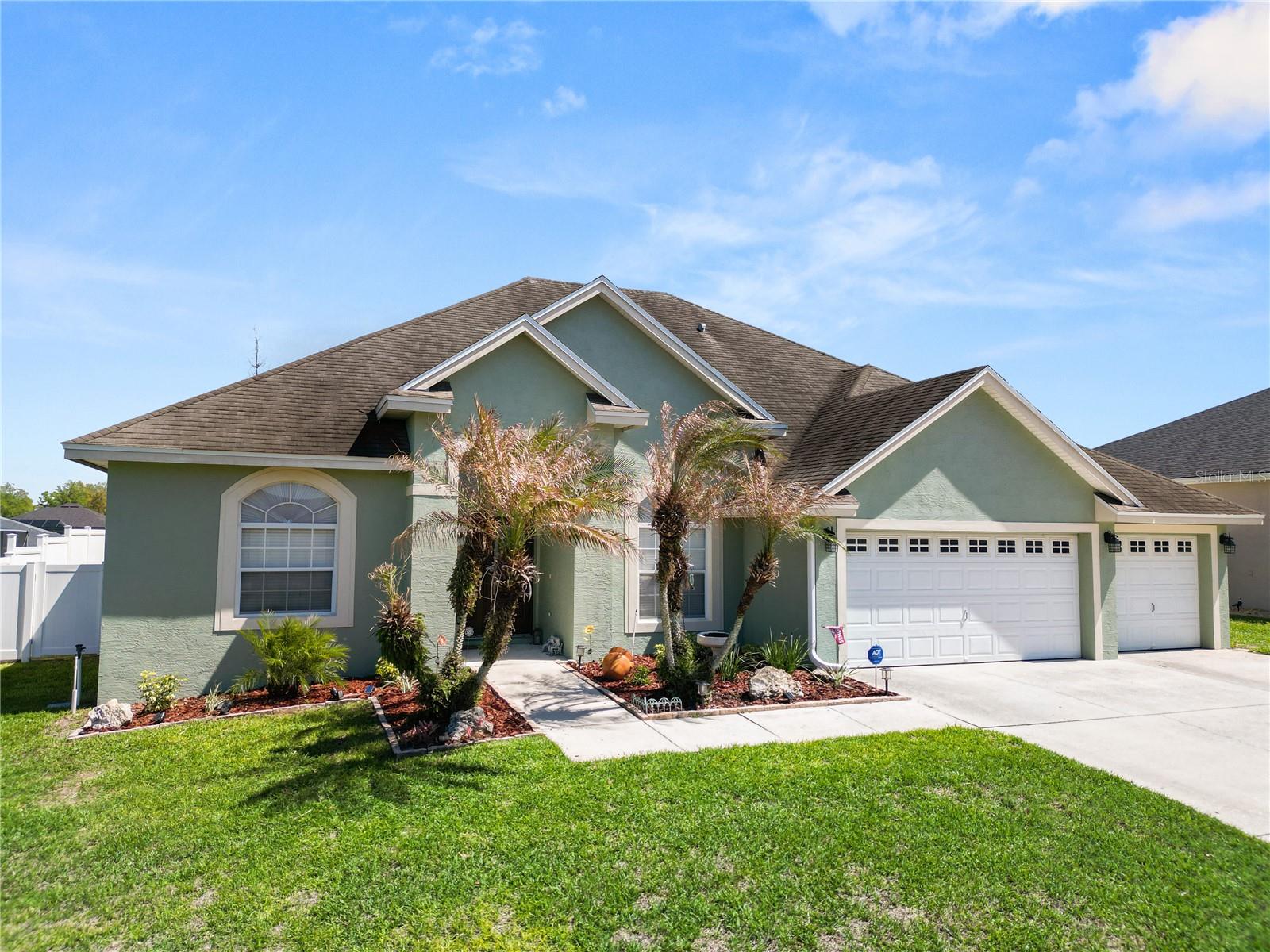 HARTFORD ESTATES - Residential