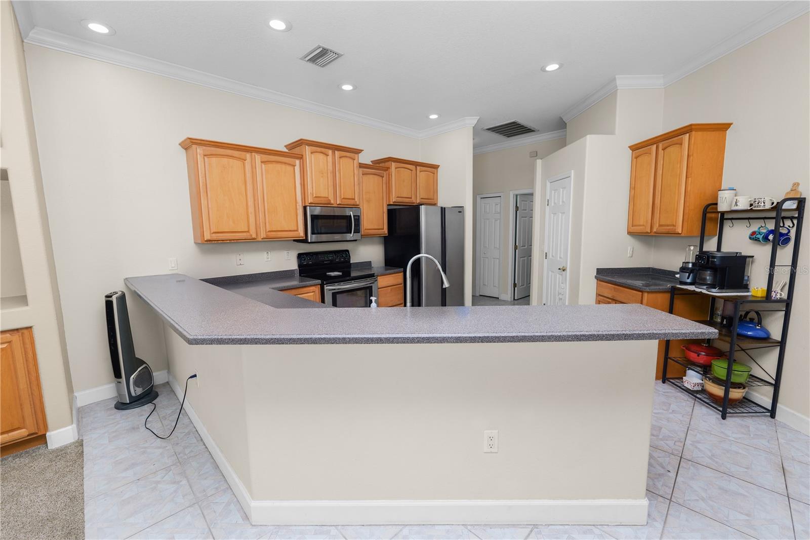 HARTFORD ESTATES - Residential