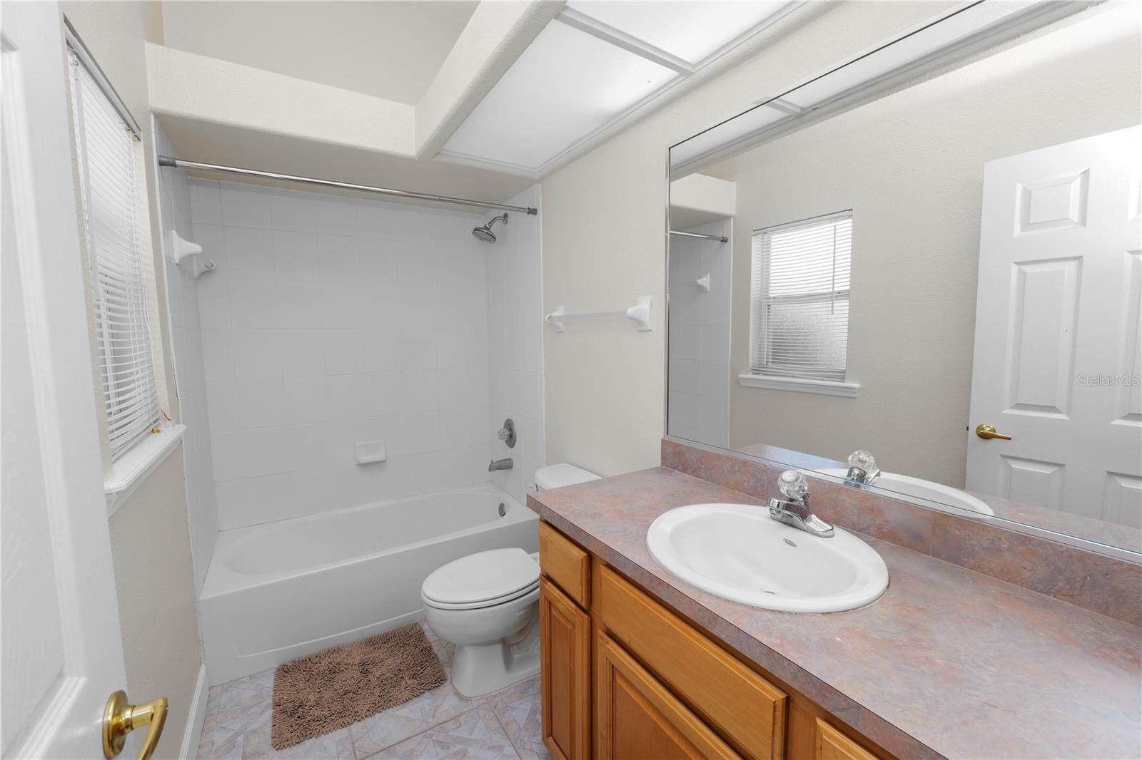 HARTFORD ESTATES - Residential