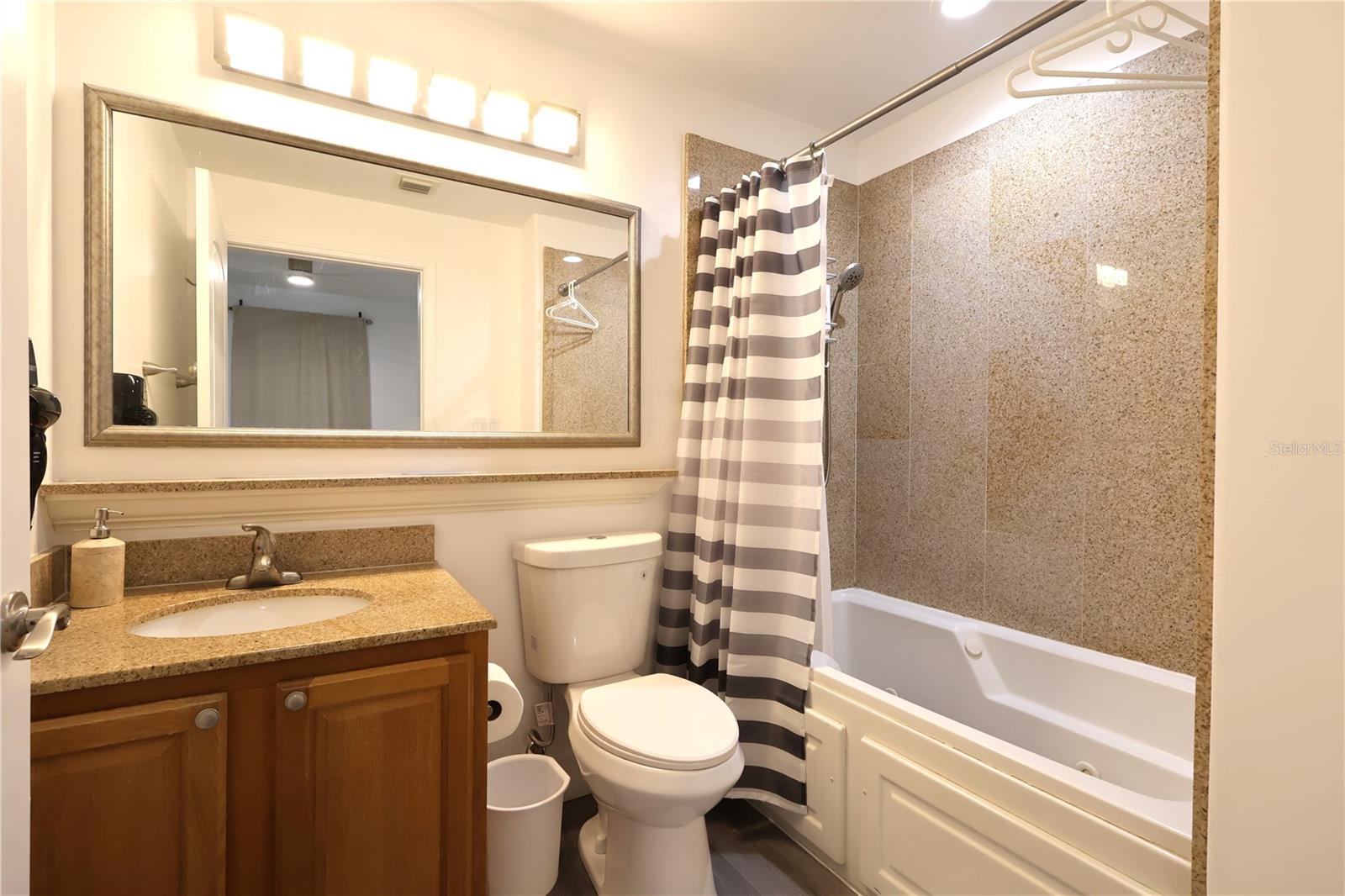 BLUE HERON BEACH RESIDENCE TOWER I - Residential