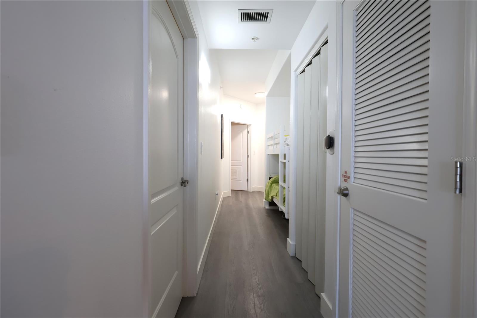 BLUE HERON BEACH RESIDENCE TOWER I - Residential