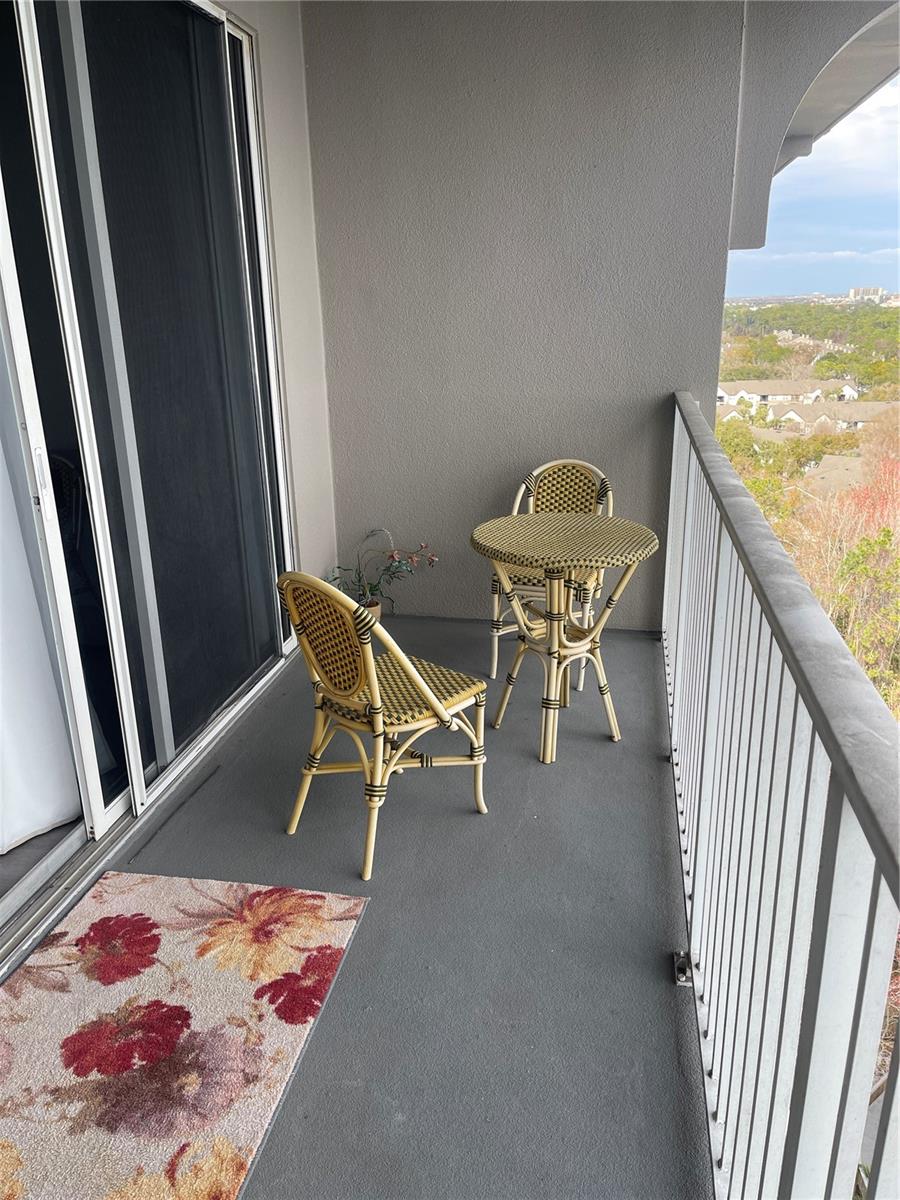 BLUE HERON BEACH RESIDENCE TOWER I - Residential