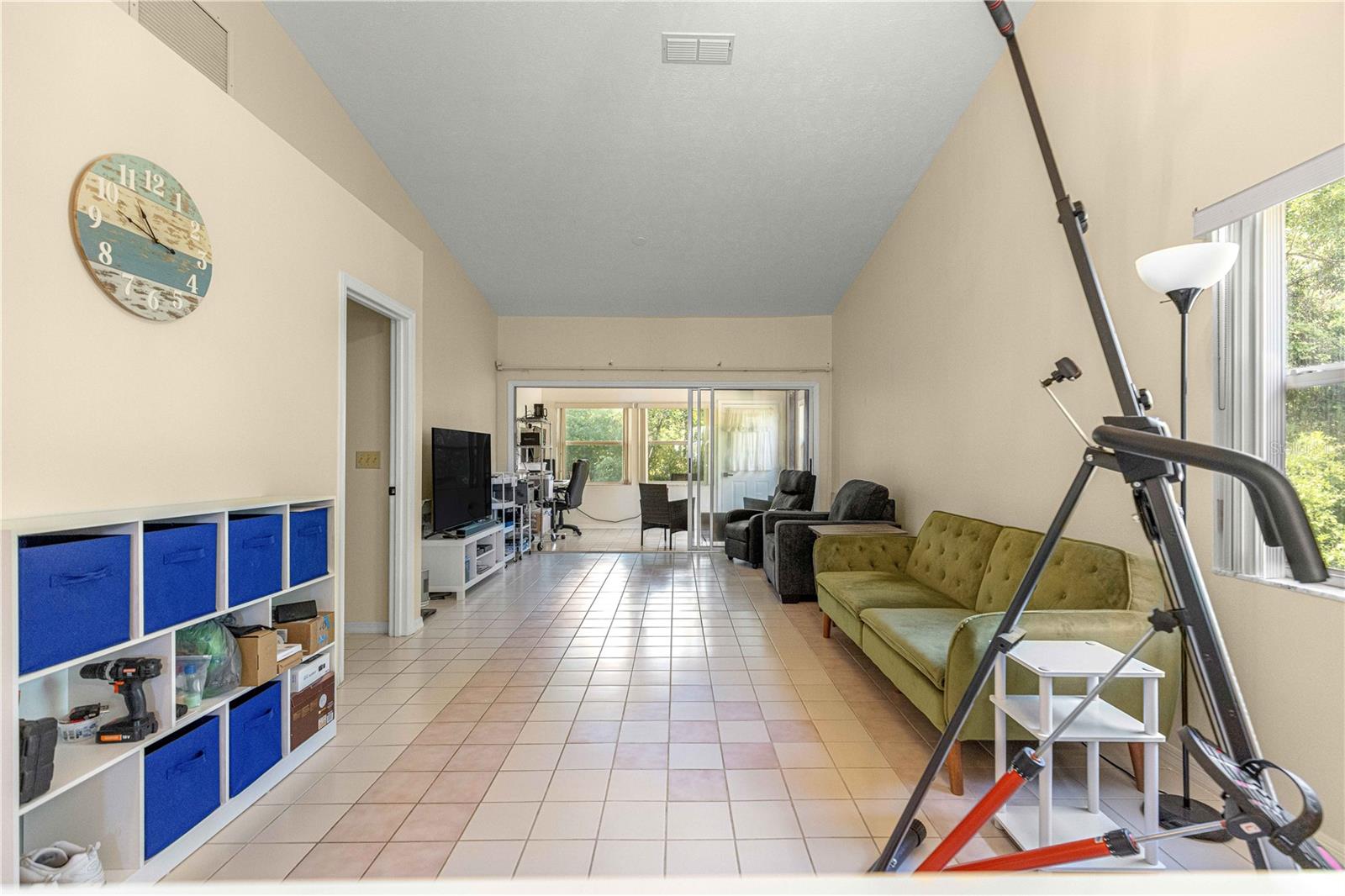 OAK TRACE VILLAS - Residential