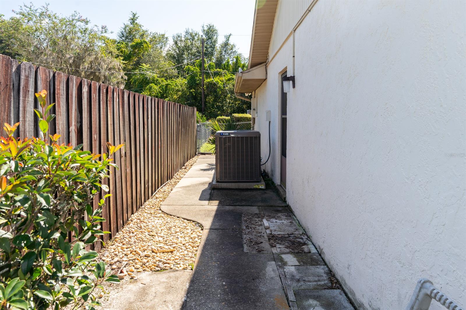 Deltona Lakes Unit 06 - Residential