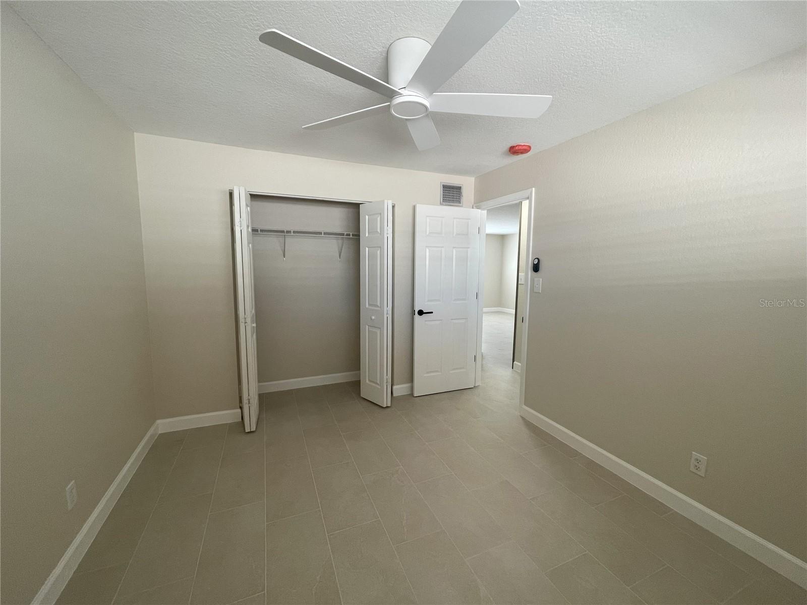 HILLSPREY VILLAS - Residential Lease