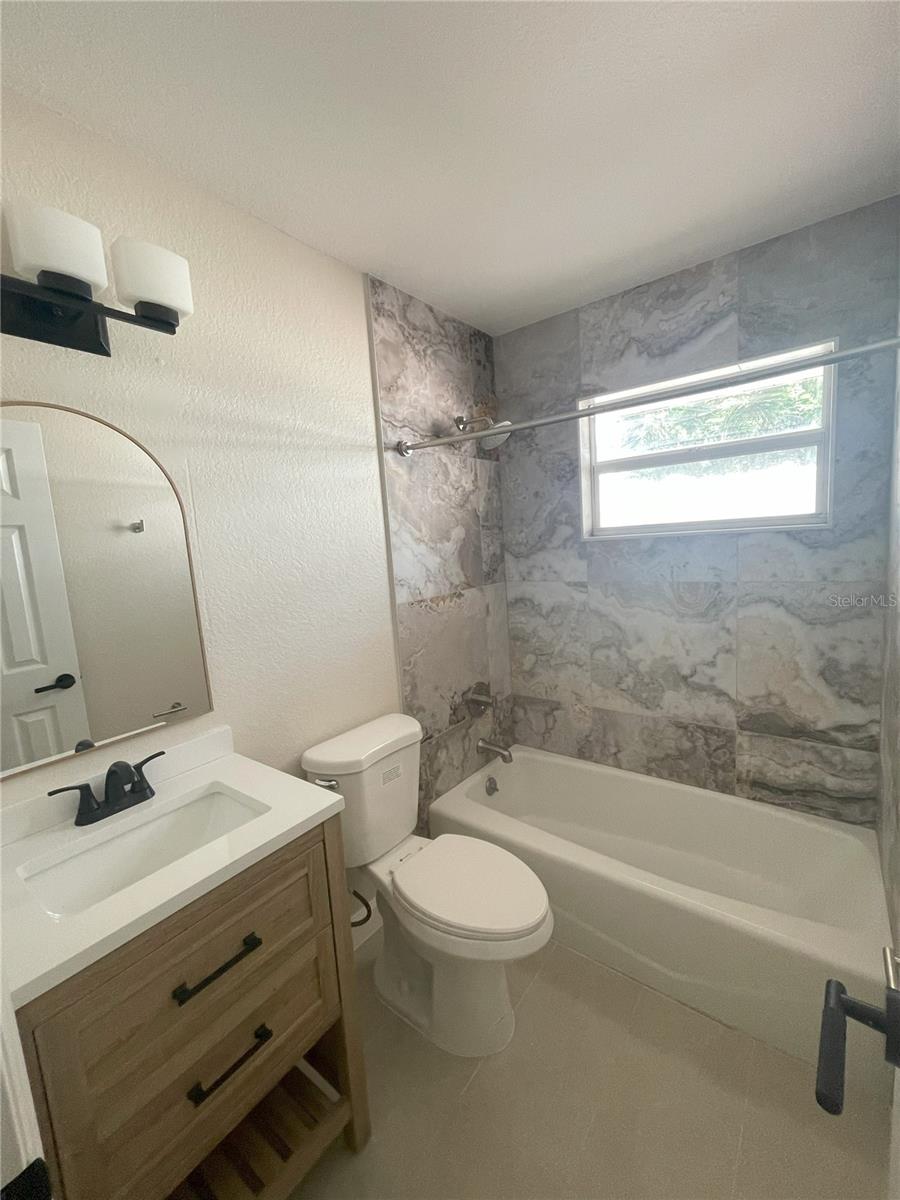 HILLSPREY VILLAS - Residential Lease