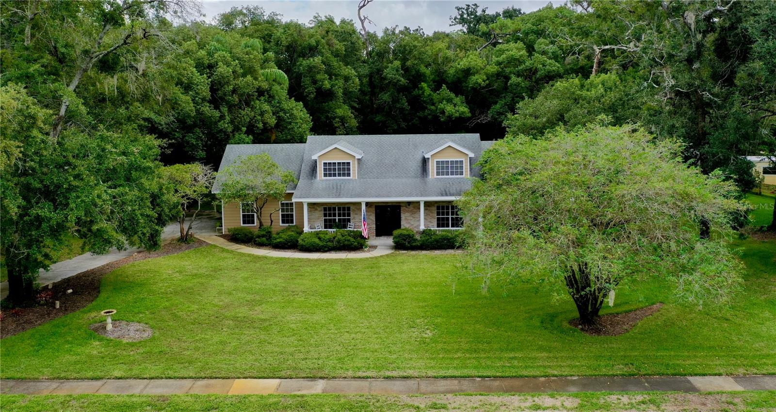 CROWN POINT WOODS - Residential