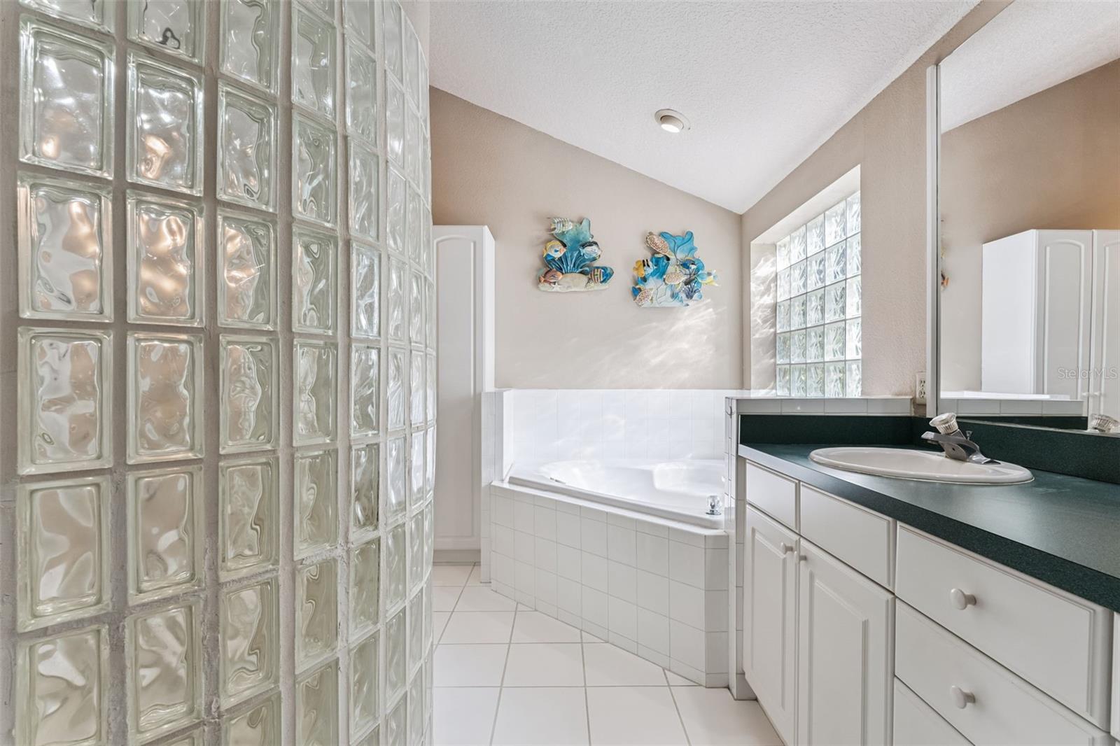 CROWN POINT WOODS - Residential