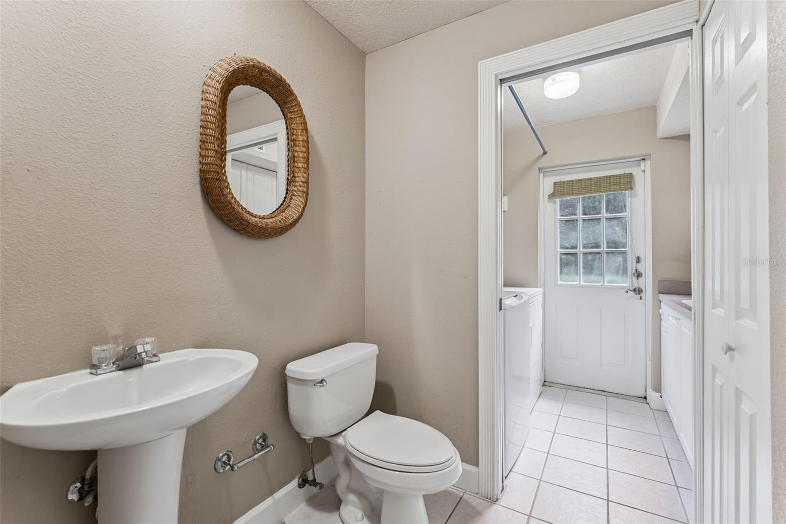 CROWN POINT WOODS - Residential