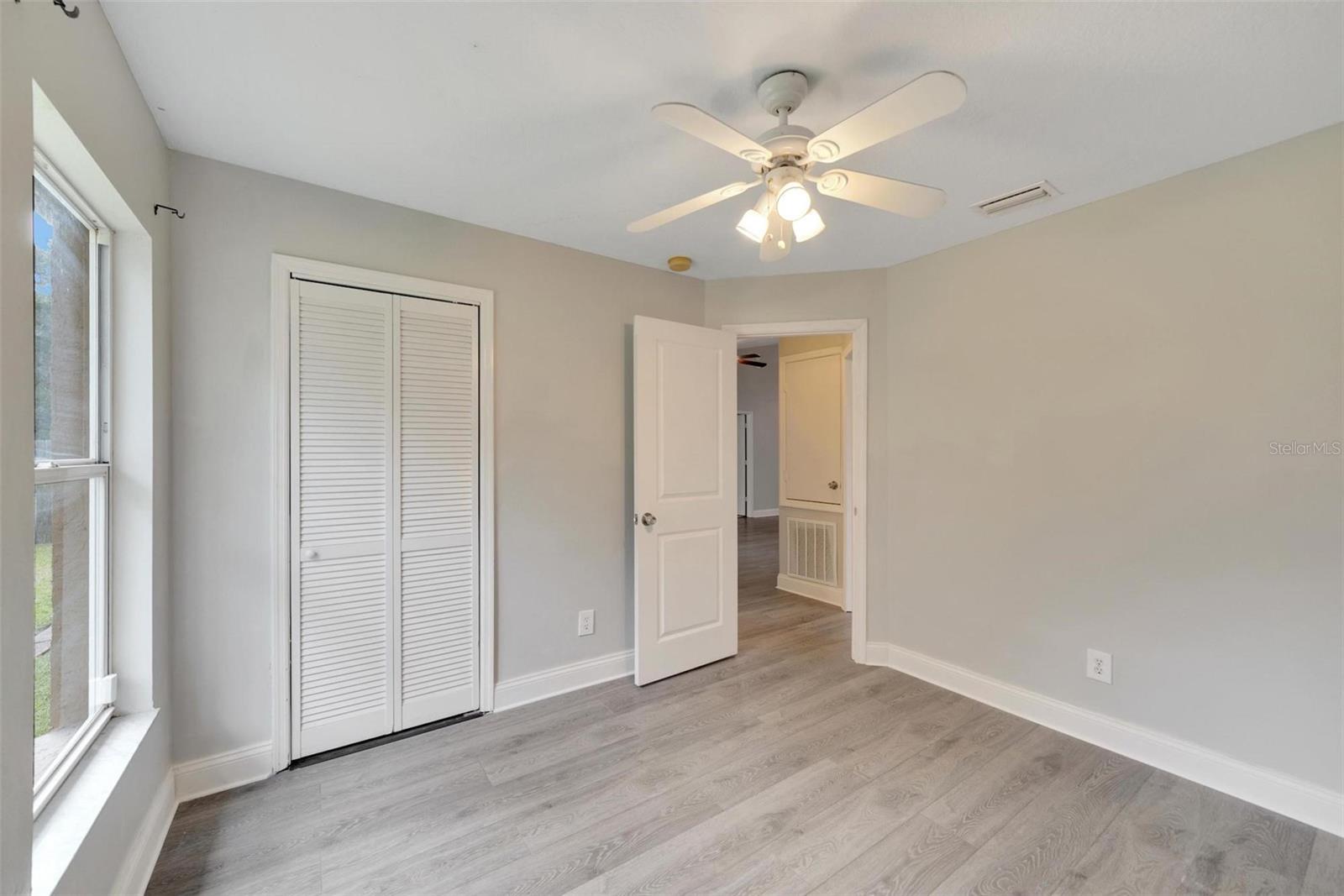 OAKDALE RIVERVIEW ESTATES UN 3 - Residential