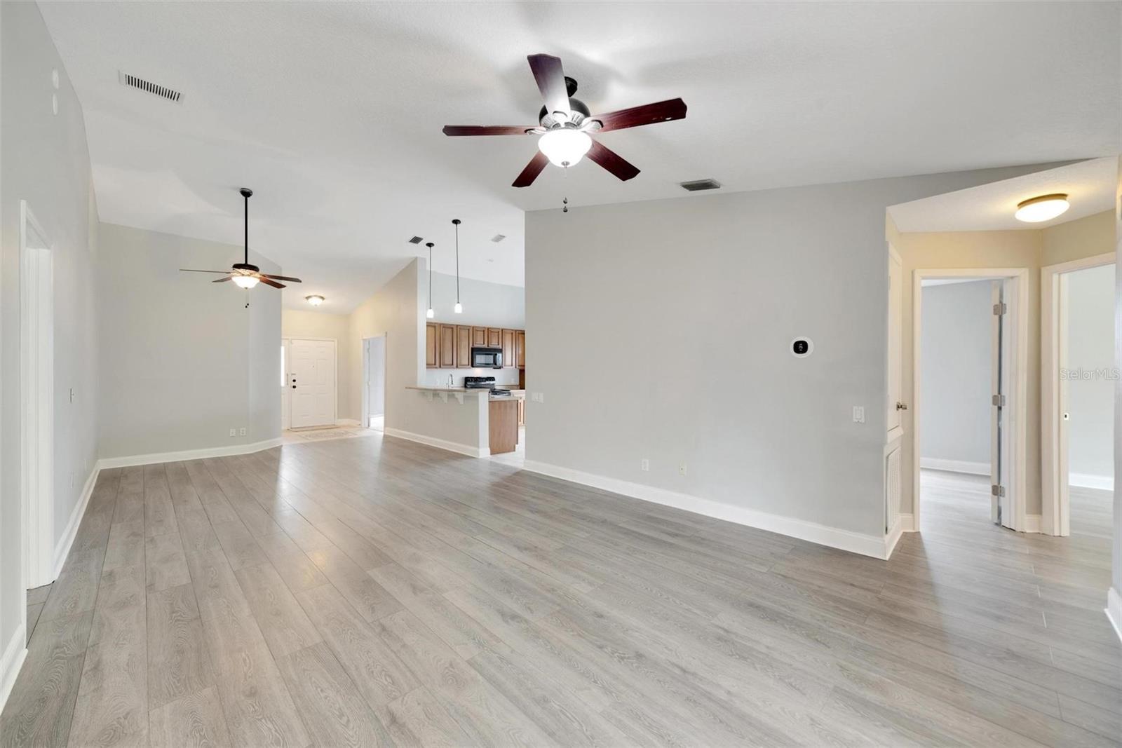 OAKDALE RIVERVIEW ESTATES UN 3 - Residential