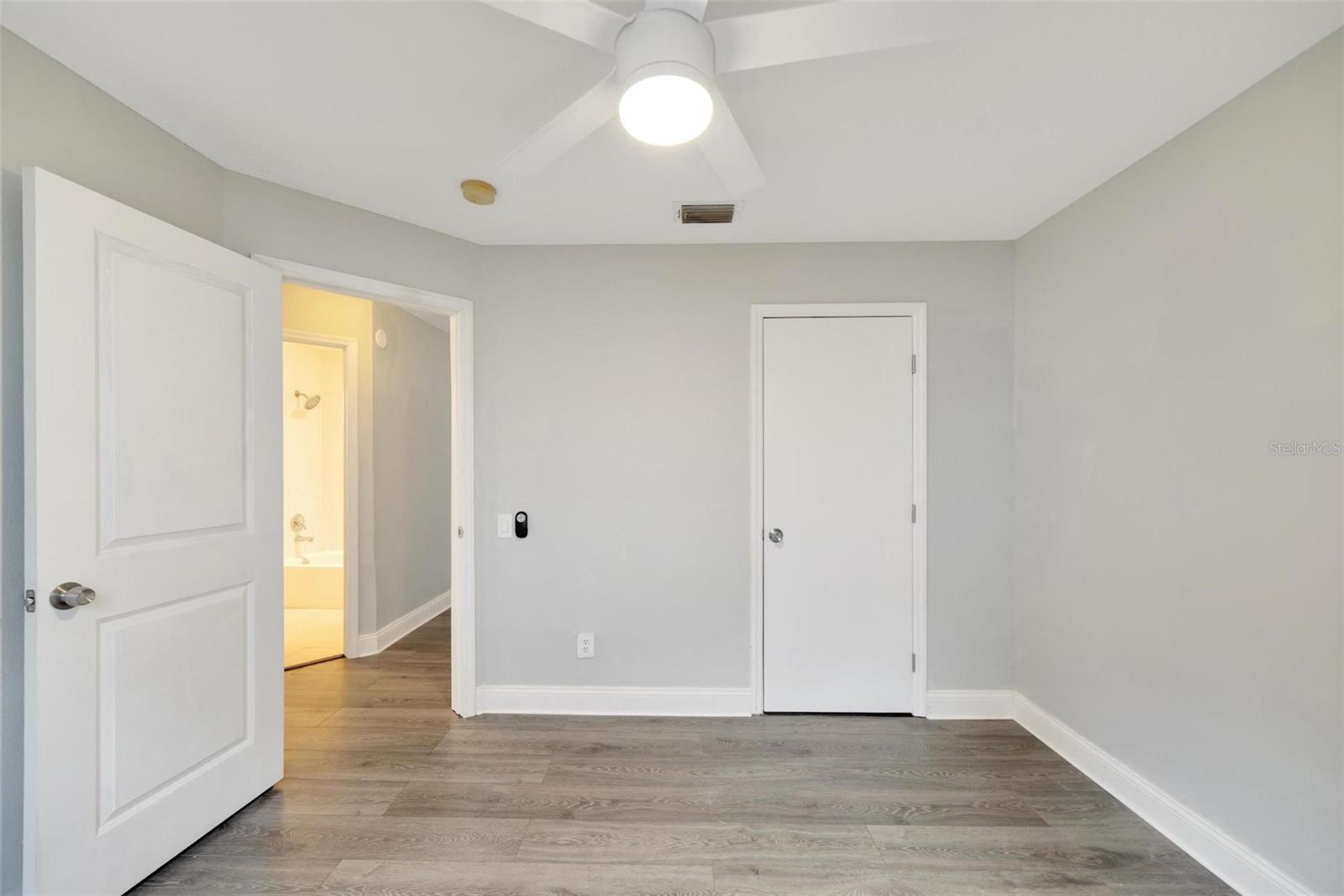 OAKDALE RIVERVIEW ESTATES UN 3 - Residential