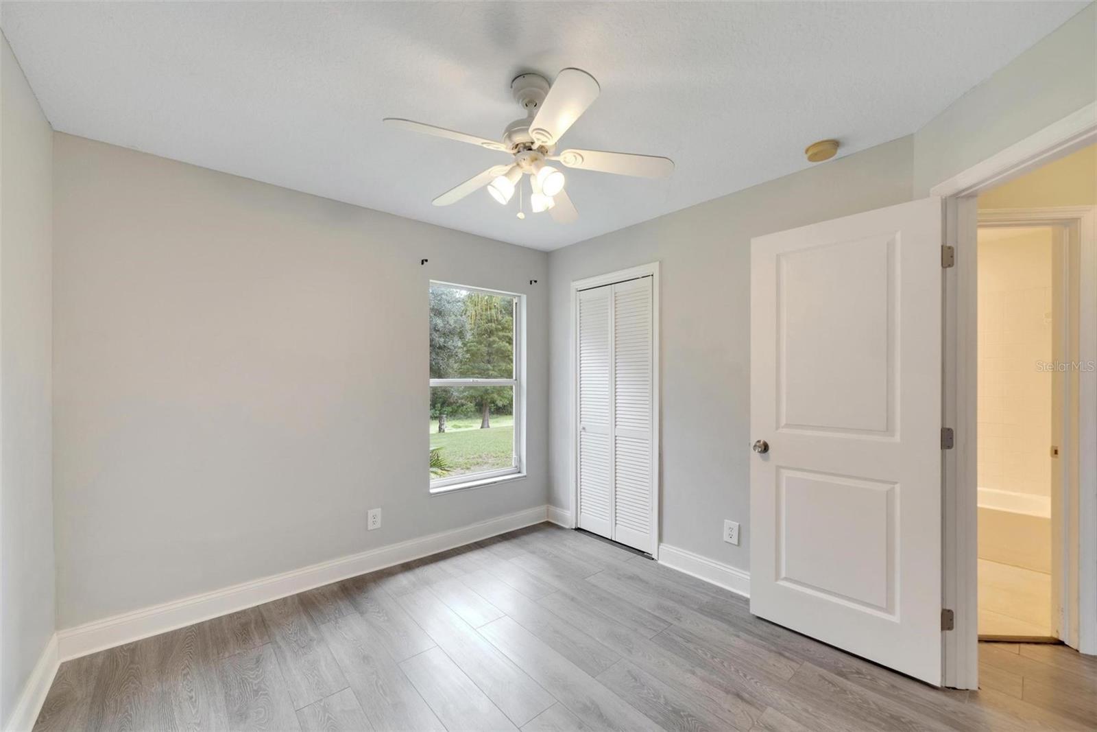 OAKDALE RIVERVIEW ESTATES UN 3 - Residential