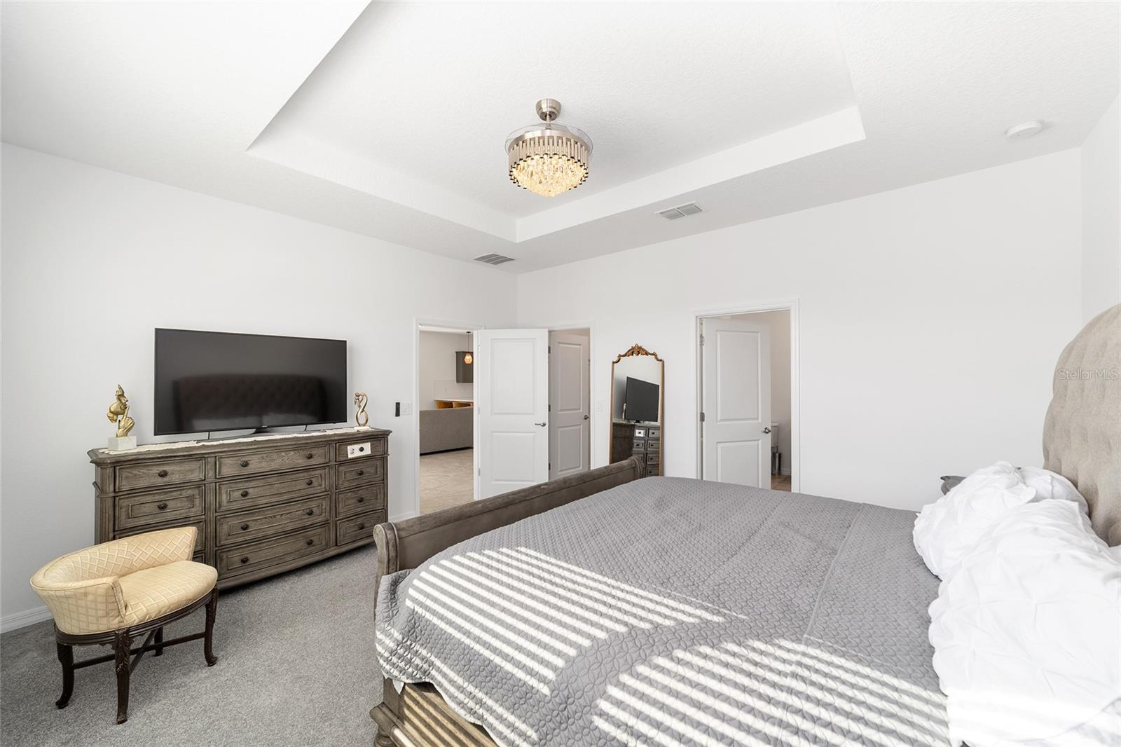 CALESA TOWNSHIP ROAN HILLS PH - Residential