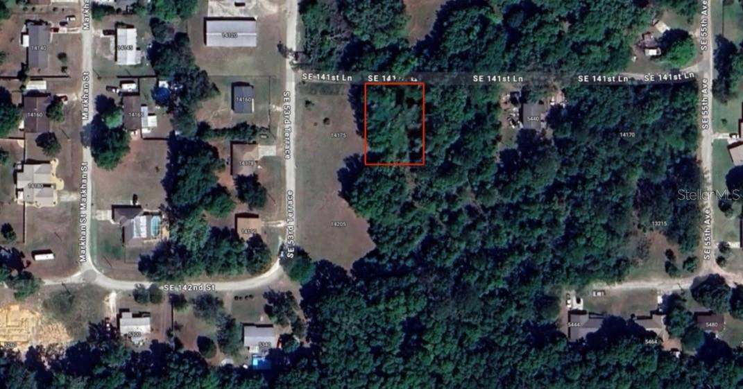 This is a great opportunity to build your dream home on this 0.33 of an acre lot! Tucked away in Belleview Estates, yet located in between Ocala and The Villages giving you the best of both worlds with easy access to main roads, Downtown Belleview, Ocala National Forest, Lake Weir, shops, restaurants, schools, gorgeous Florida Springs, and so much more. Come take a look at this land today and start building your future home!