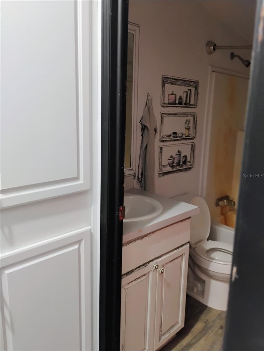 SEMINOLE SAND - Residential