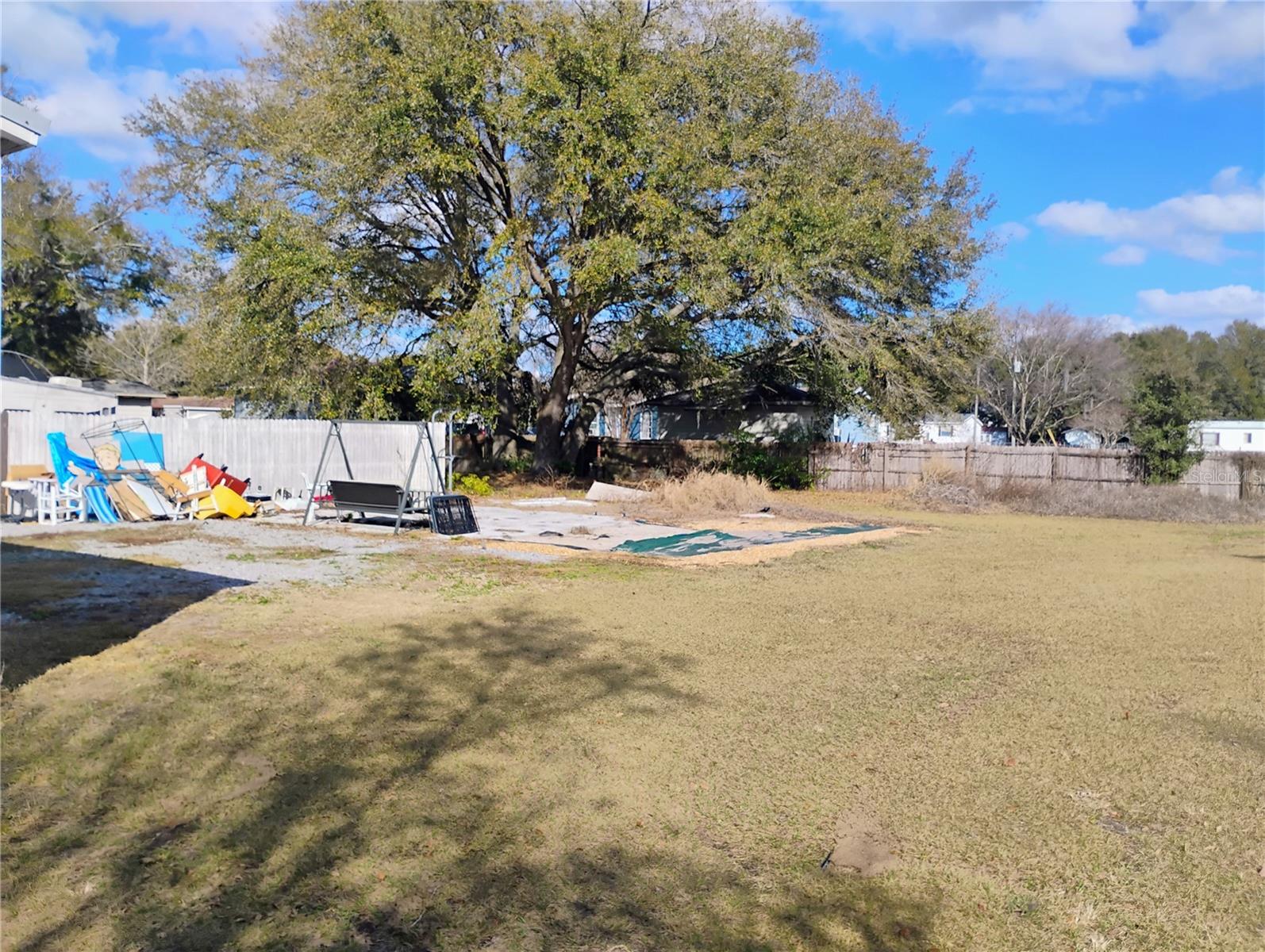 SEMINOLE SAND - Residential