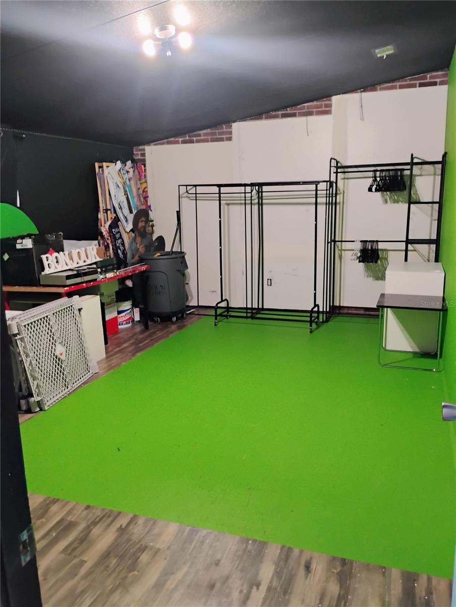 SEMINOLE SAND - Residential